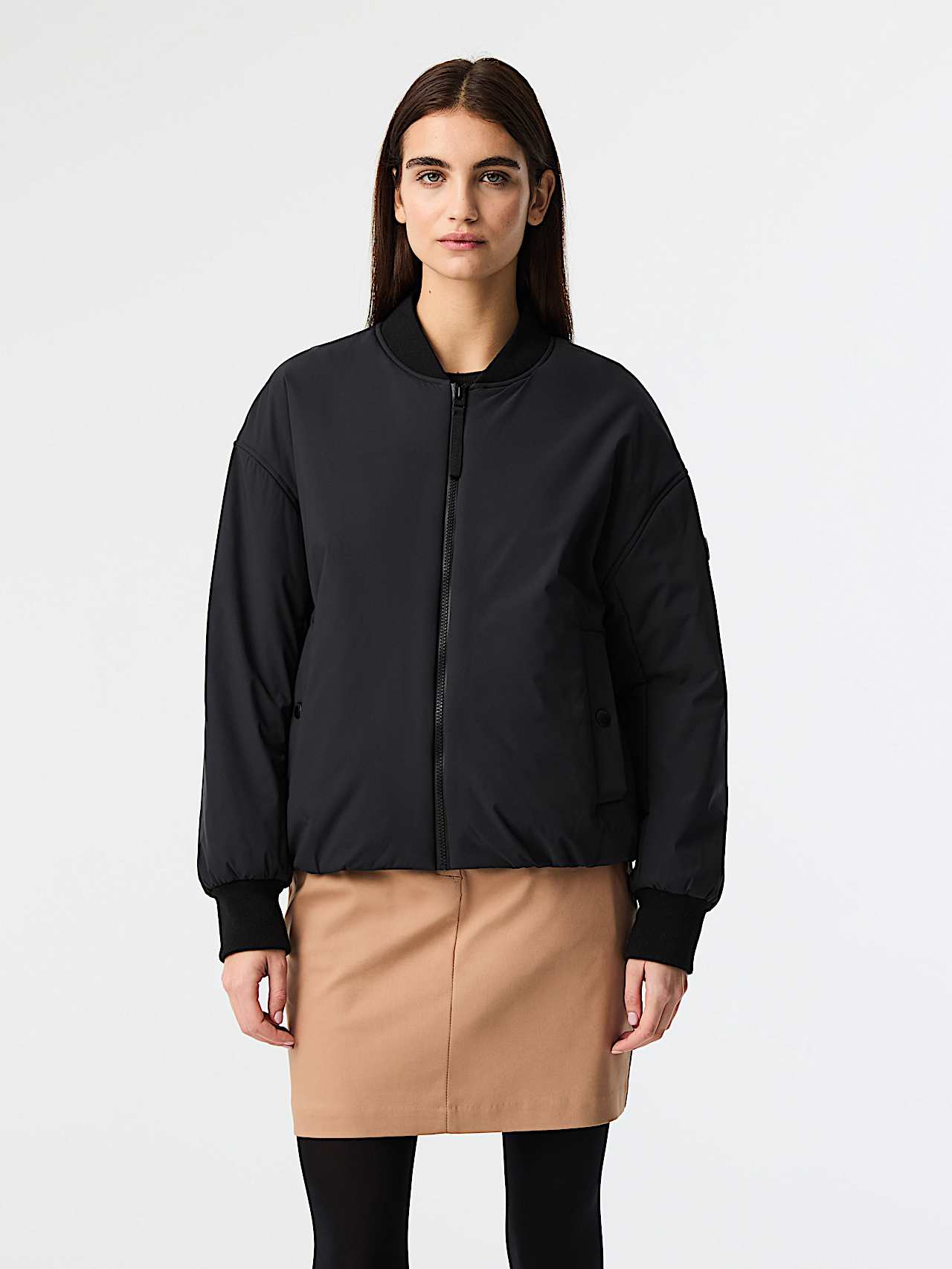 AlphaTauri | OVLY V1.Y9.02 | Water-resistant Primaloft® Bomber Jacket in Black for Women