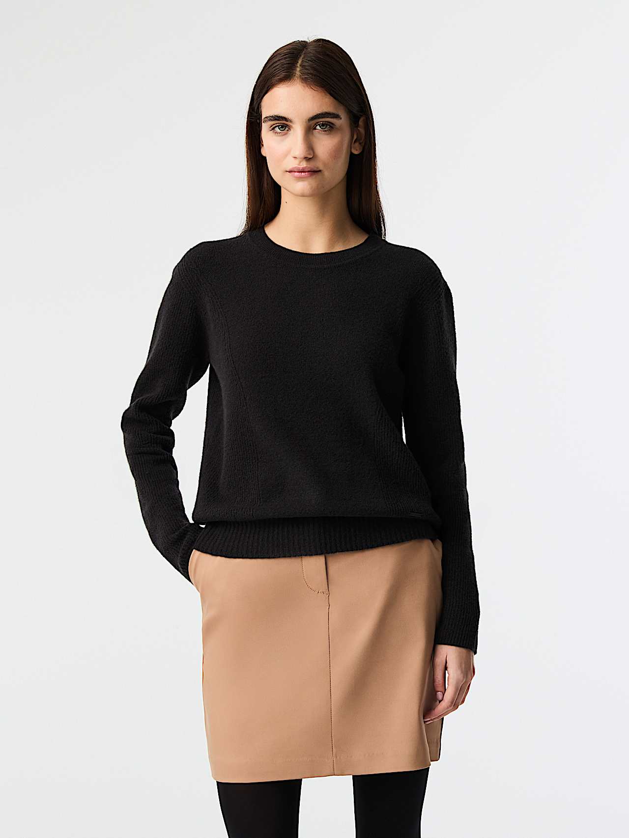 AlphaTauri | FAAMO V1.Y9.02 | Maglione girocollo in maglia 3D senza cuciture in Black for Donna