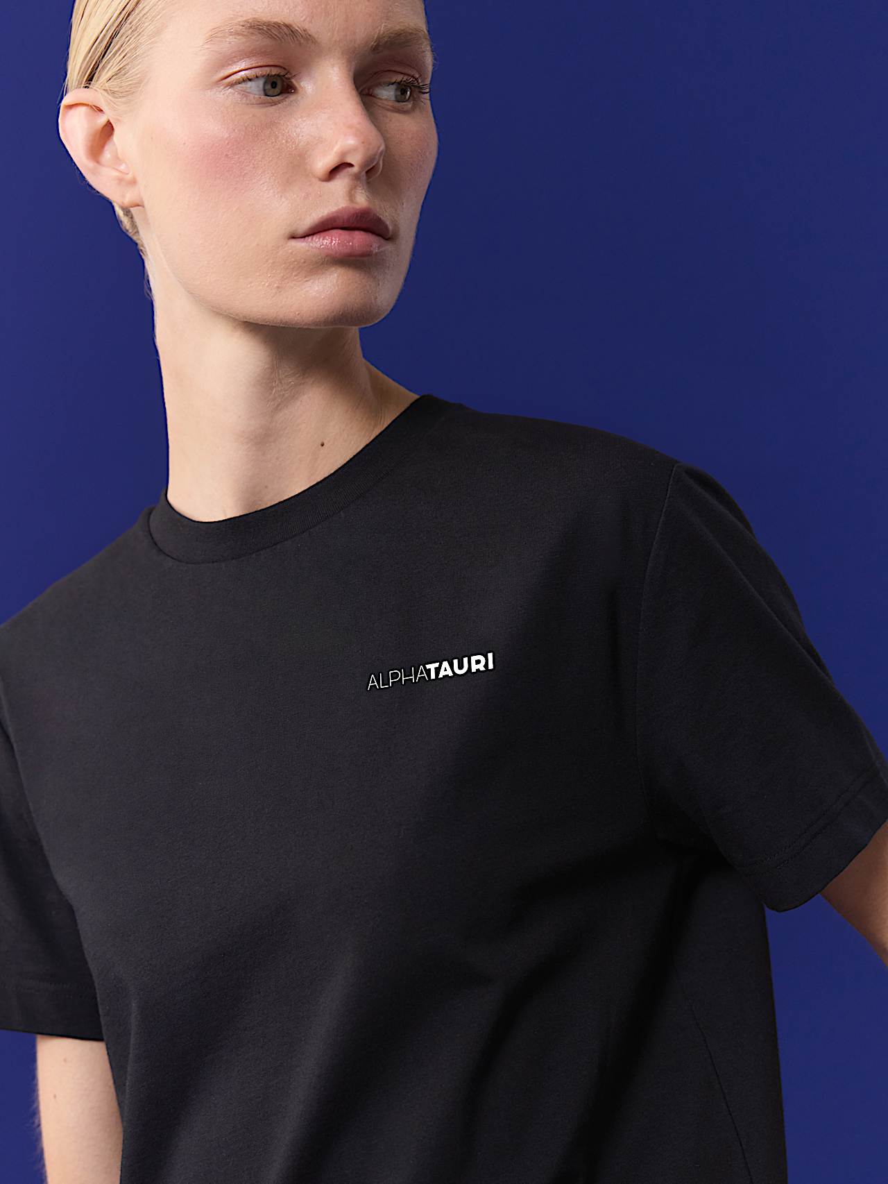 AlphaTauri | Unisex Backprint T-Shirt | Olympic Team Austria Collection in Black for Unisex AlphaTauri | Unisex Backprint T-Shirt | Olympic Team Austria Collection in Black for Unisex