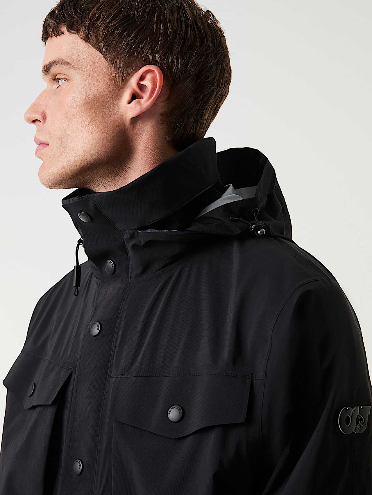 AlphaTauri | OLIGH V1.Y9.01 | Chaqueta ligera impermeable in Negro for Hombre