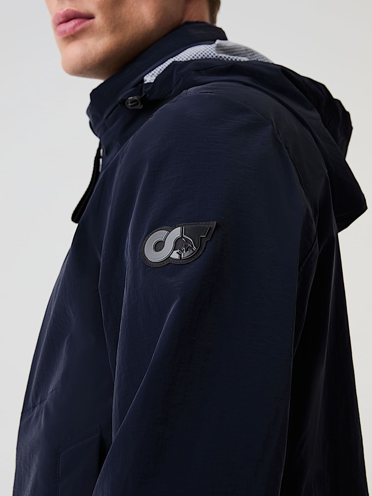 AlphaTauri | OMIDO V1.Y9.01 | Leichte Jacke in Navy für Herren