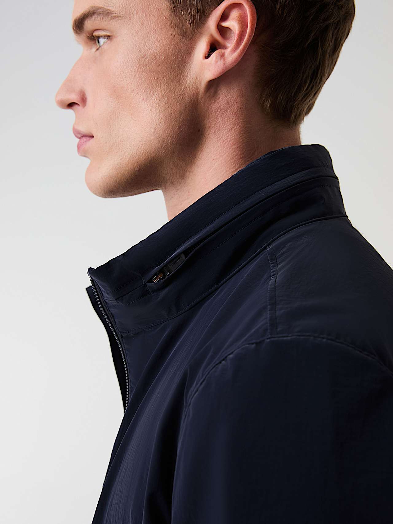 AlphaTauri | OMIDO V1.Y9.01 | Chaqueta ligera in Azul Marino for Hombre