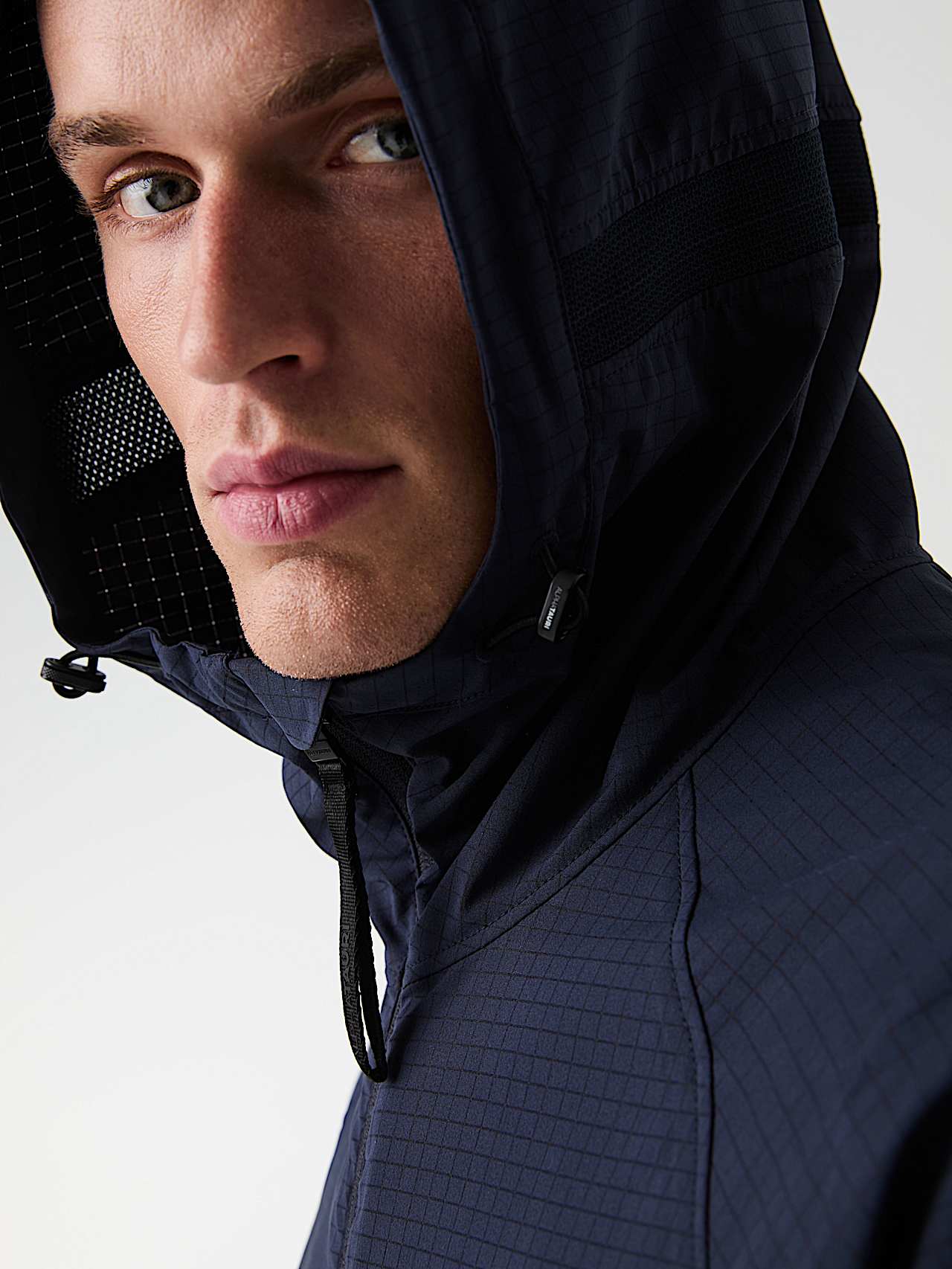 AlphaTauri | OTENT V1.Y9.01 | Giacca Airflow leggera in Blu Marino for Uomo