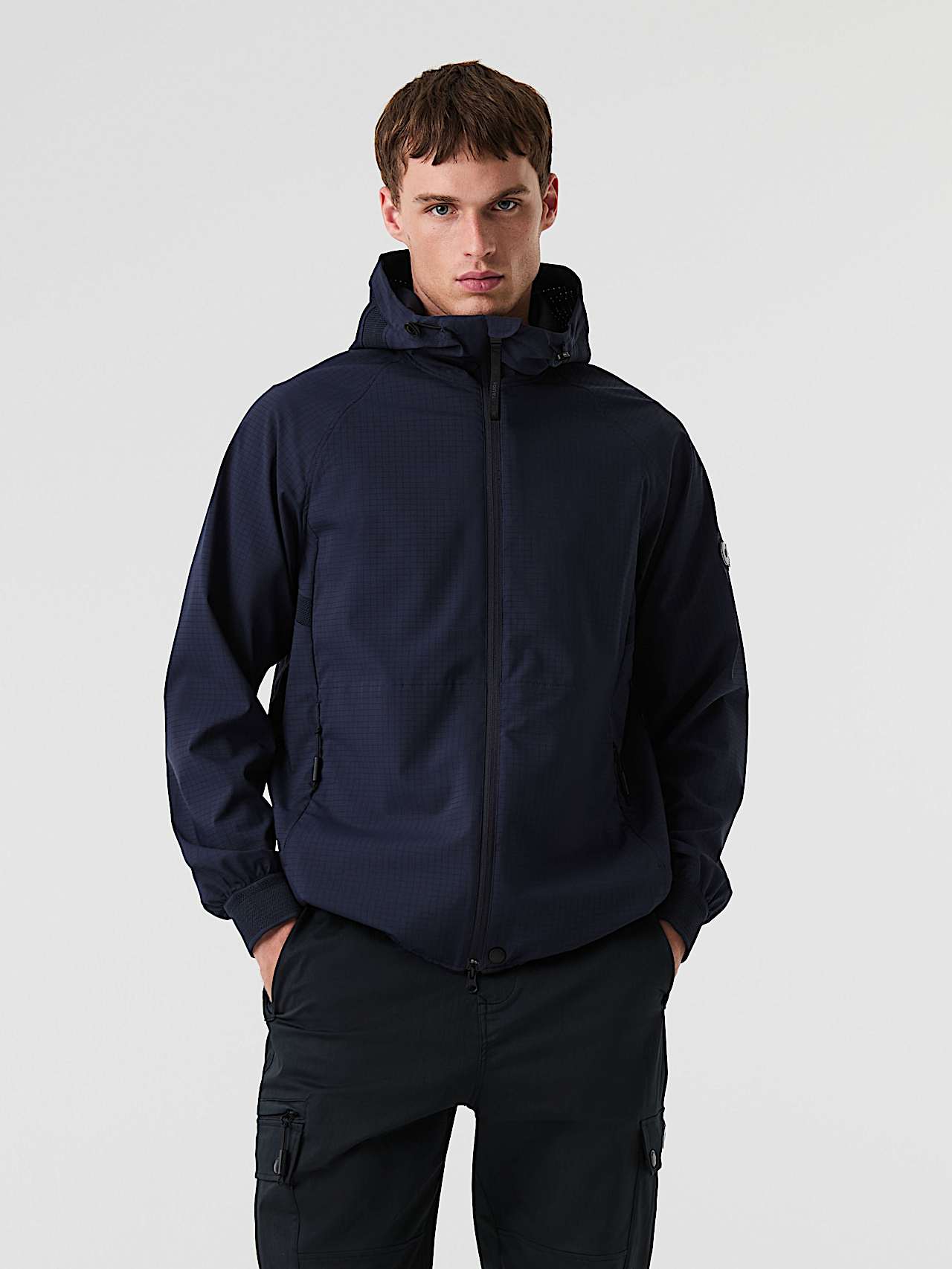 AlphaTauri | OTENT V1.Y9.01 | Lightweight Airflow Jacket in Navy for Men