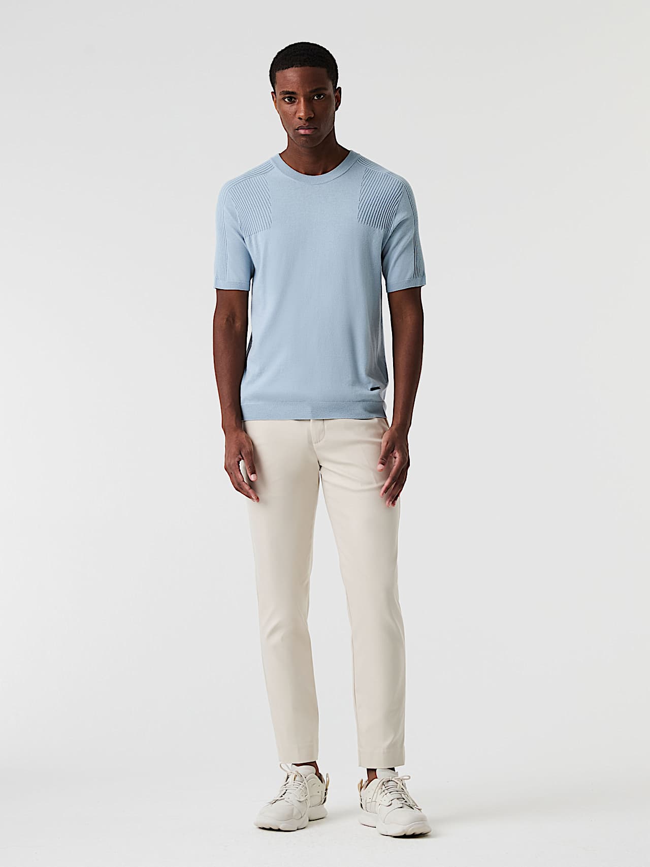 AlphaTauri | FOTOR V2.Y9.01 | T-shirt en maille 3D en coton et Coolmax® sans couture in Fog Blue for Homme