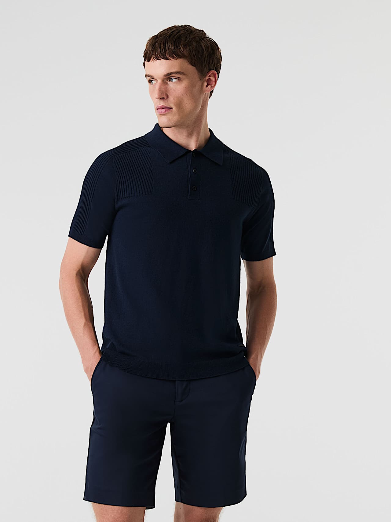 AlphaTauri | FOTOL V1.Y9.01 | Polo in Coolmax® e cotone in maglia 3D senza cuciture in Blu Marino for Uomo AlphaTauri | FOTOL V1.Y9.01 | Polo in Coolmax® e cotone in maglia 3D senza cuciture in Blu Marino for Uomo