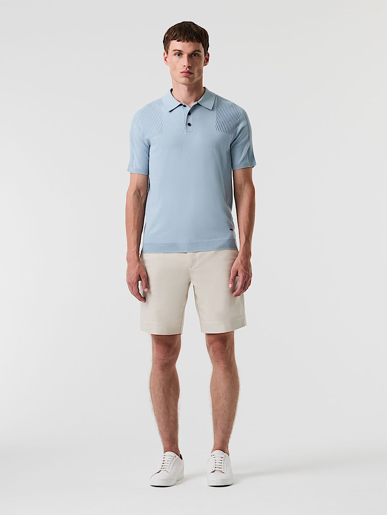 AlphaTauri | FOTOL V1.Y9.01 | Nahtloses 3D-Strick-Poloshirt aus Baumwolle und Coolmax® in Fog Blue für Herren
