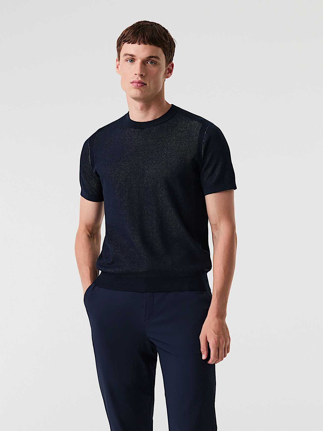 AlphaTauri | FAWEN V1.Y9.01 | Strick-T-Shirt aus Baumwolle und Lyocell in Navy für Herren