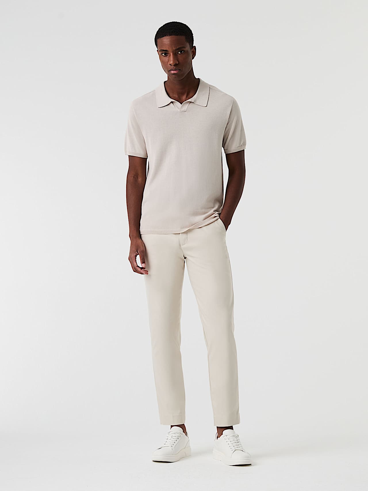 AlphaTauri | FASSA V1.Y9.01 | Polo en maille 3D en lin et coton sans coutures in Stone for Homme