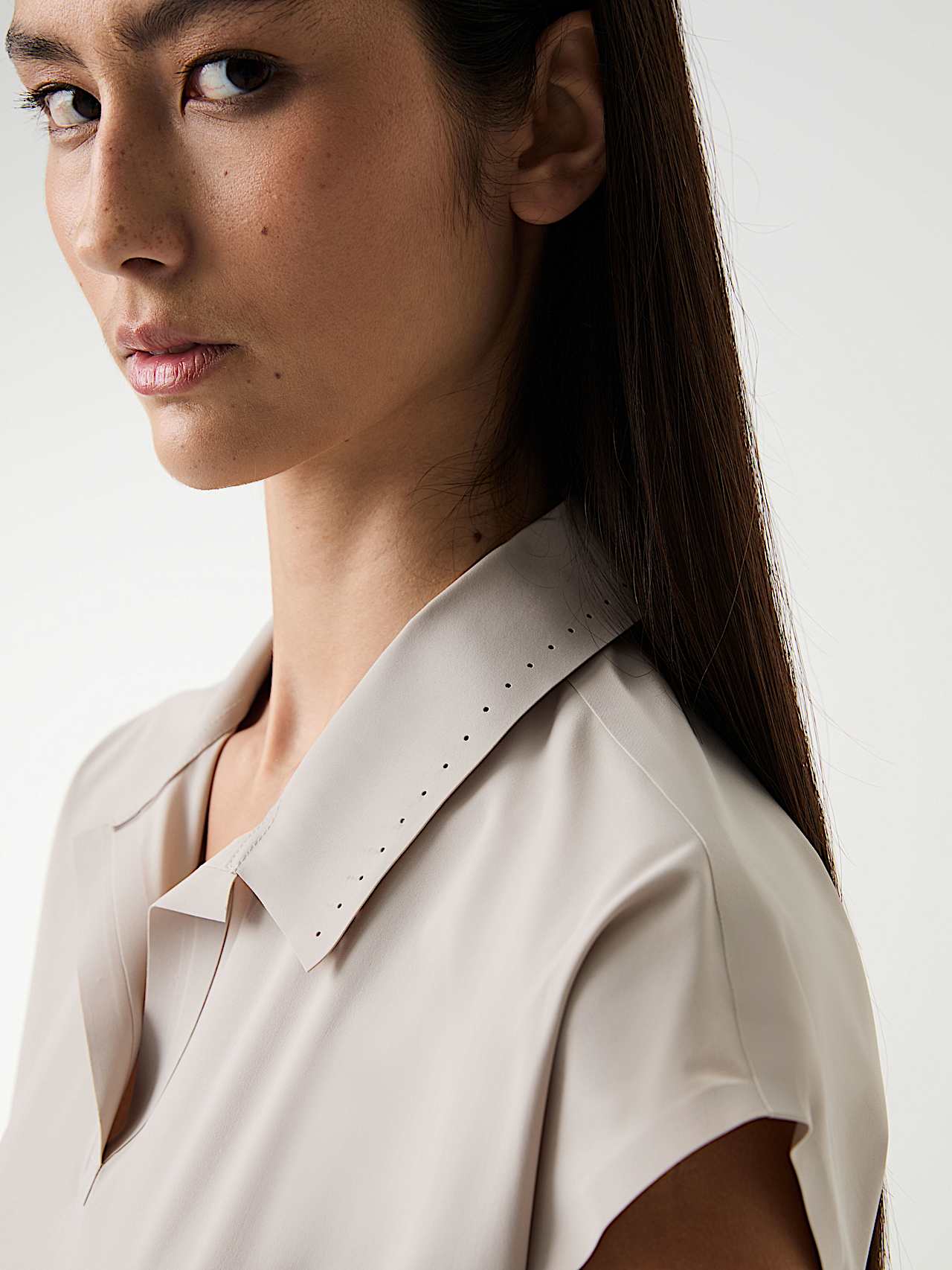 AlphaTauri | JEUWOL V1.Y9.01 | Polo en jersey Power Stretch in Stone for Femme