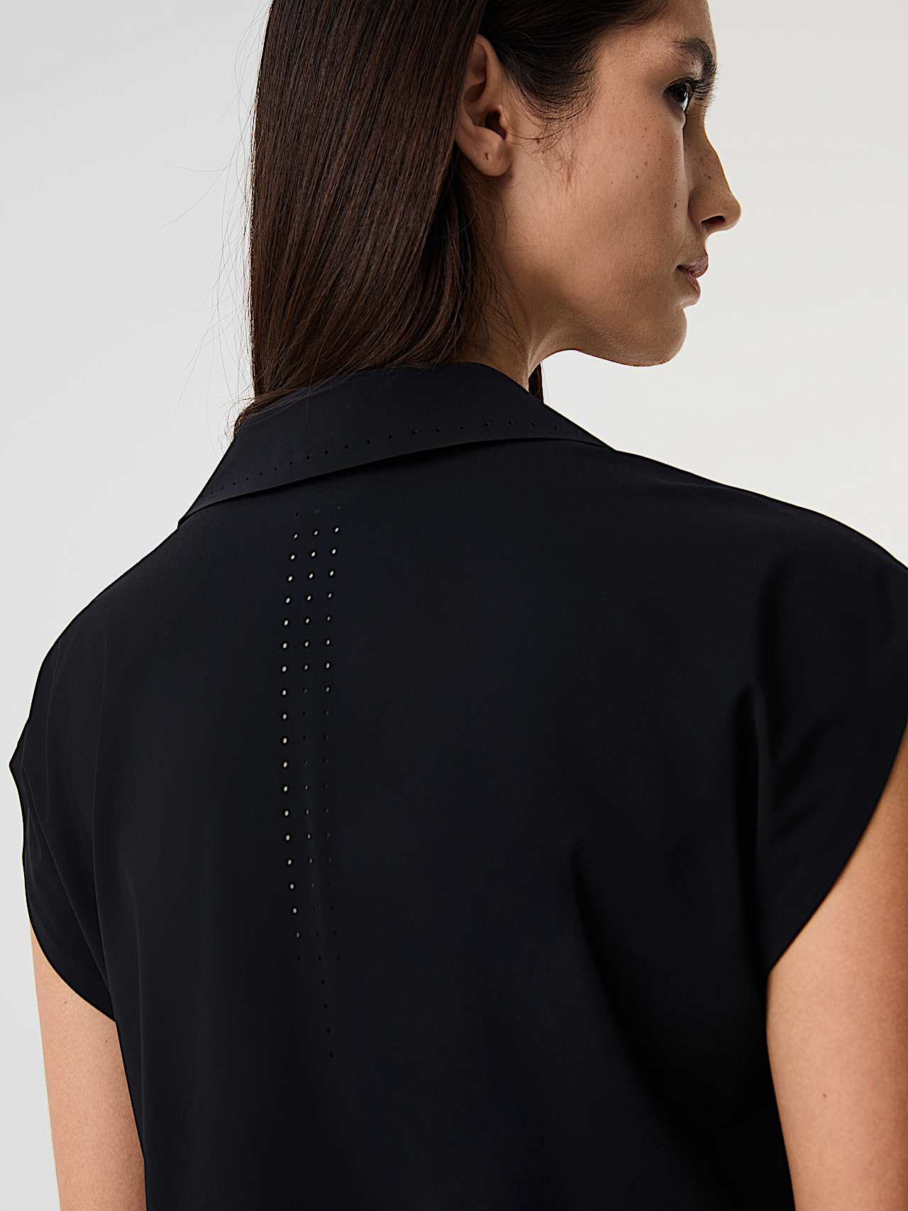 AlphaTauri | JEUWOL V1.Y9.01 | Poloshirt aus Power Stretch Jersey in Schwarz für Damen