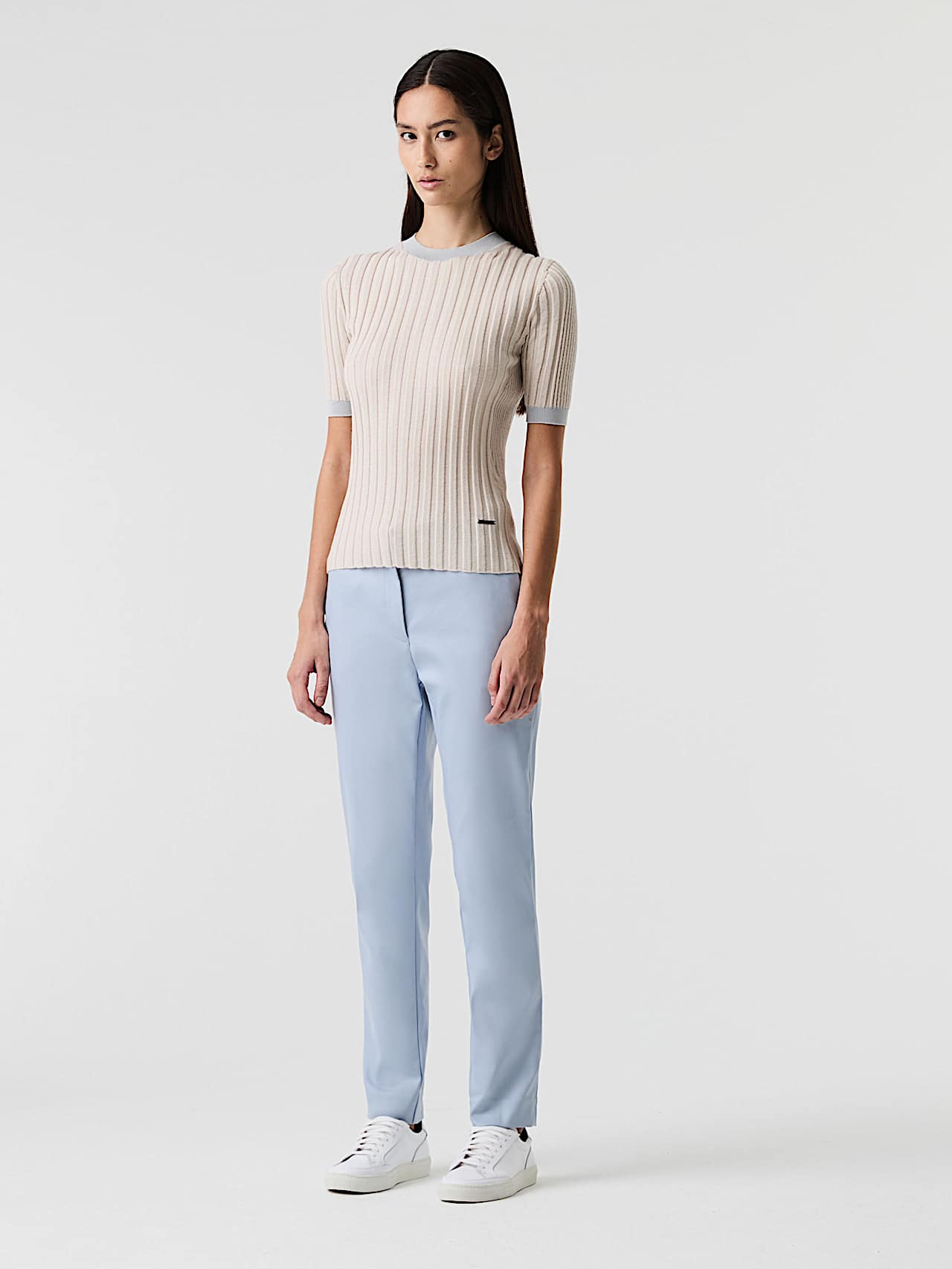 AlphaTauri | PERTI V5.Y9.01 | Tapered Trousers with Pleats in Fog Blue for Women