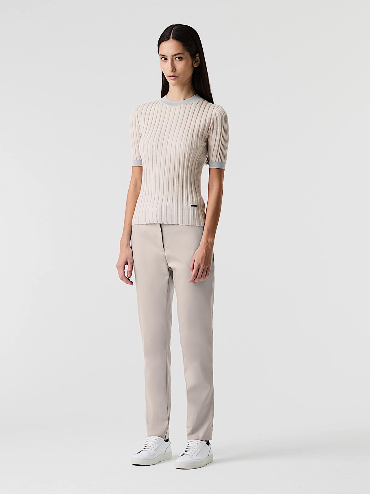 AlphaTauri | PERTI V5.Y9.01 | Tapered Trousers with Pleats in Stone for Women