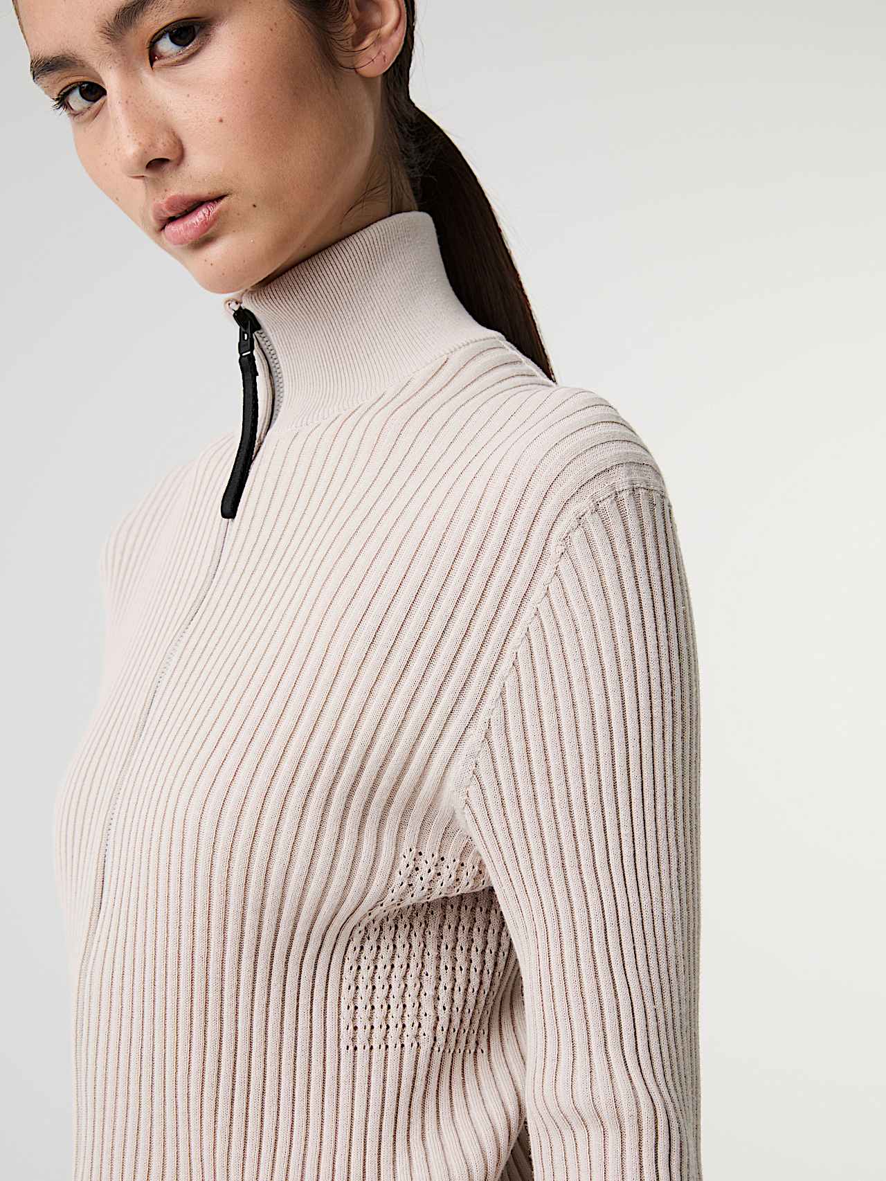 AlphaTauri | FONELA V1.Y9.01 | Giacca in lino e cotone in maglia 3D senza cuciture in Stone for Donna