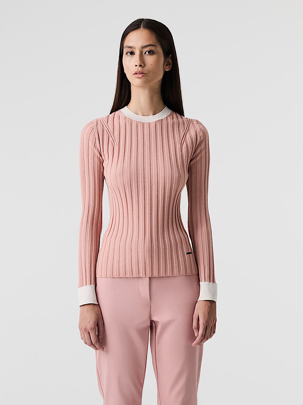 AlphaTauri | FONELO V1.Y9.01 | Nahtloser 3D-Strickpullover aus Kaschmir und Coolmax® in Misty Pink für Damen