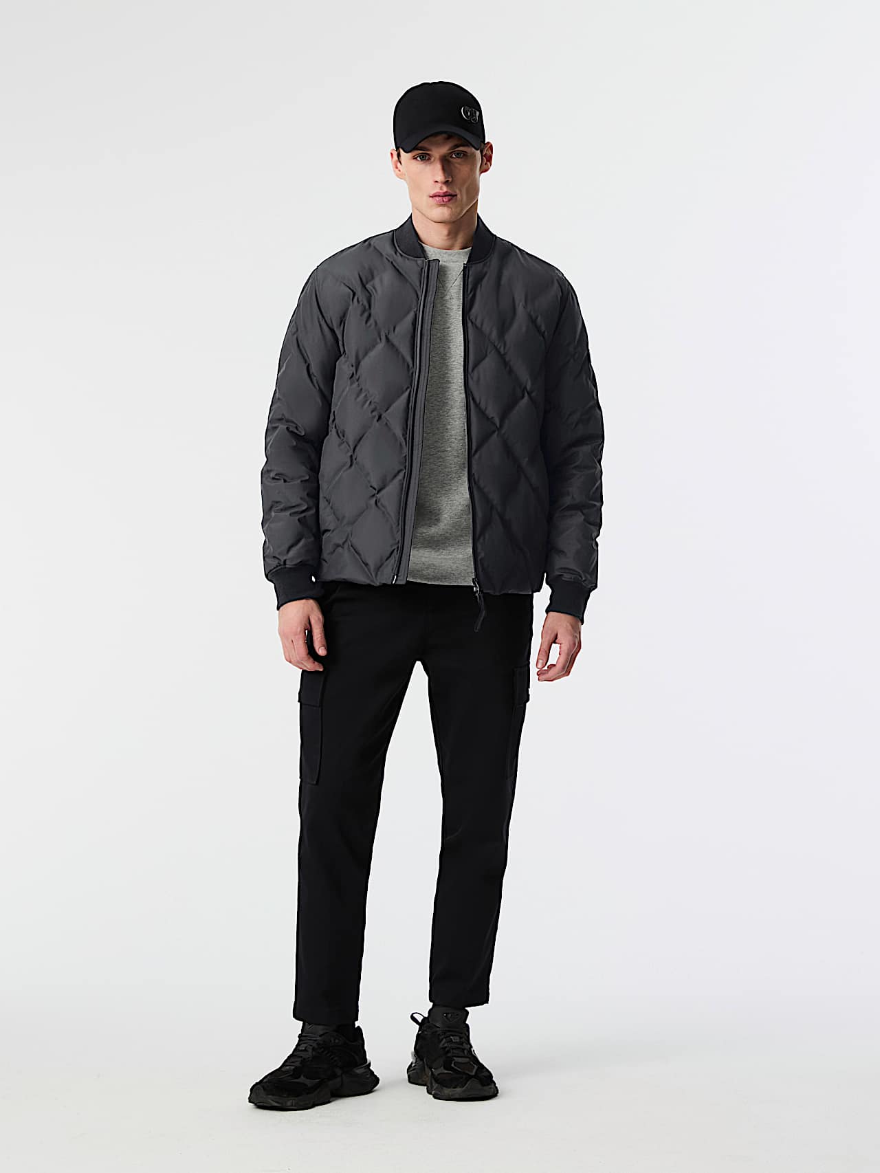 AlphaTauri | OCTAL V1.Y9.02 | Gesteppte Primaloft® Bomberjacke in Dark Moss für Herren