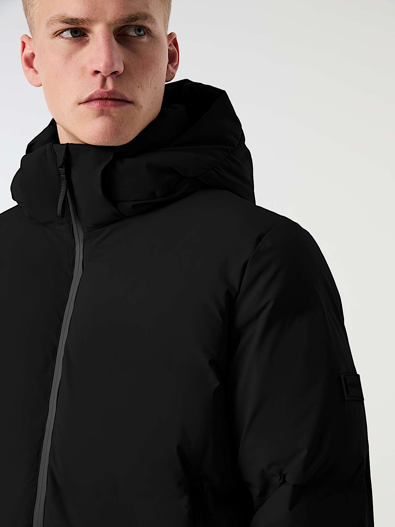 AlphaTauri | ONCY V1.Y10.02 | Padded Down Puffer Coat in Black for Men