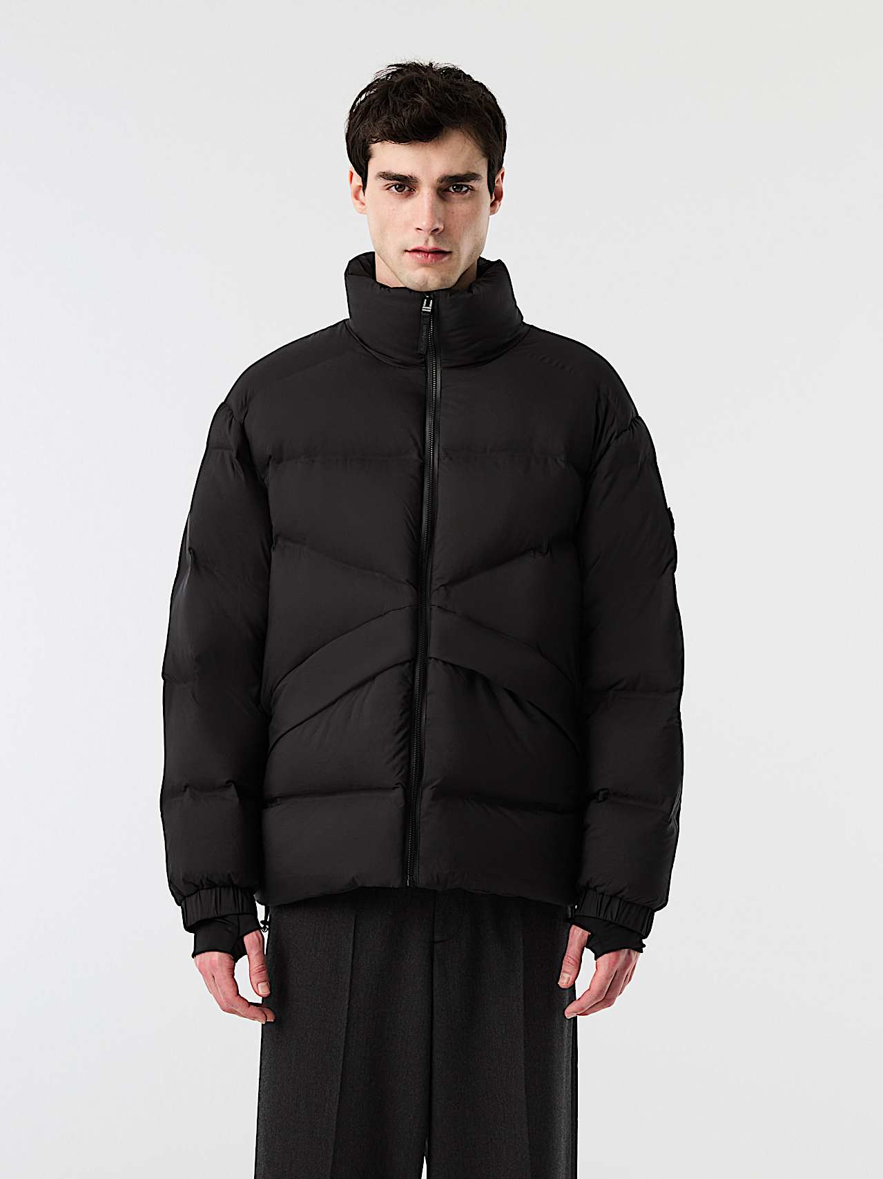 AlphaTauri | OLAVON V1.Y10.02 | Packable Ultra Light Down Jacket in Black for Hombre