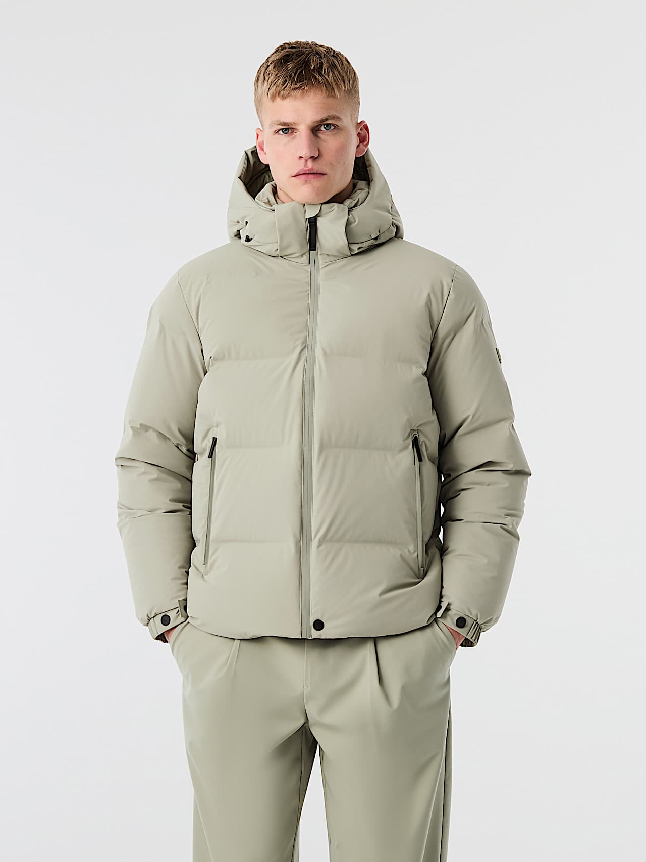AlphaTauri | ODORU V4.Y10.02 | Giacca imbottita in piumino in Dark Sage for Uomo