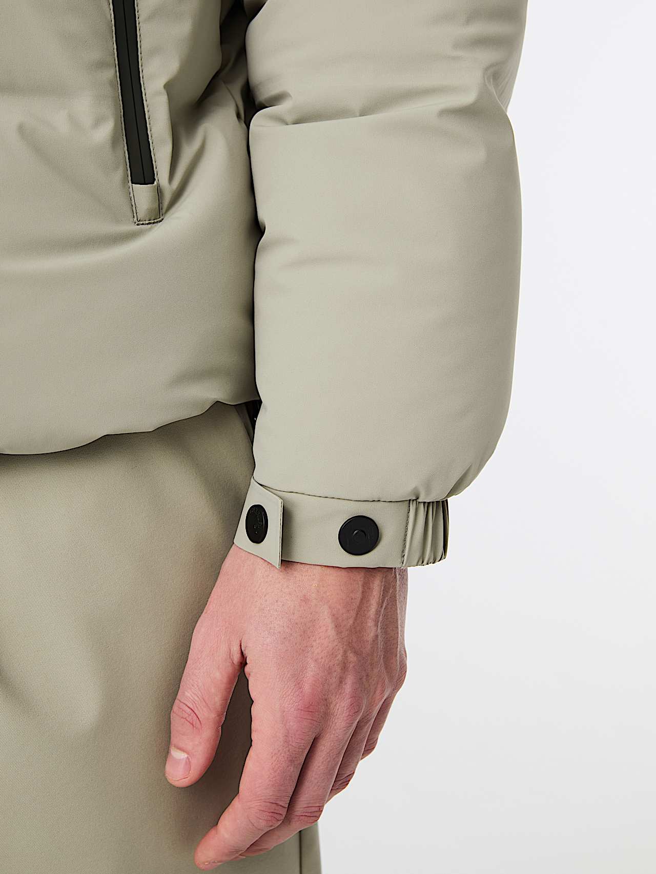 AlphaTauri | ODORU V4.Y10.02 | Chaqueta de plumas acolchada in Dark Sage for Hombre