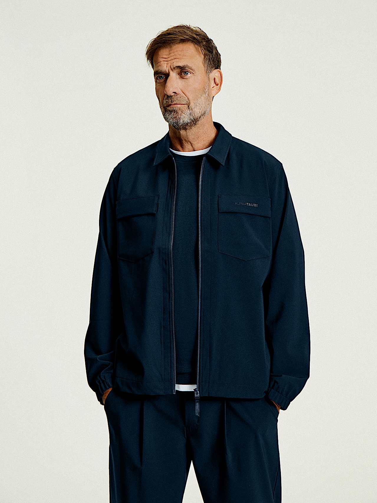 AlphaTauri | ONGERS V1.Y10.02 | Sovracamicia in Elegant Stretch idrorepellente, elasticizzato in quattro direzioni in Special Edition for Uomo