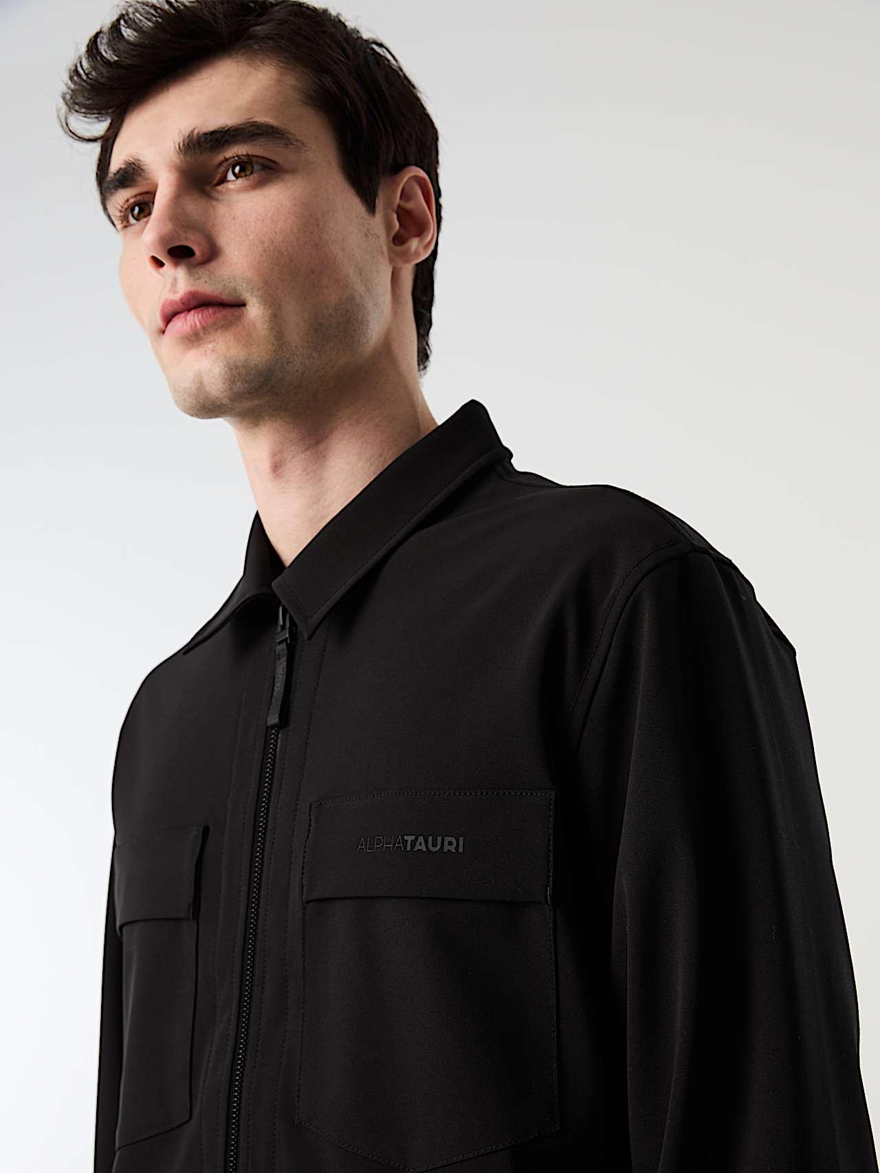 AlphaTauri | ONGERS V1.Y10.02 | Water-repellent Overshirt with 4-Way-Stretch in Black for Hombre