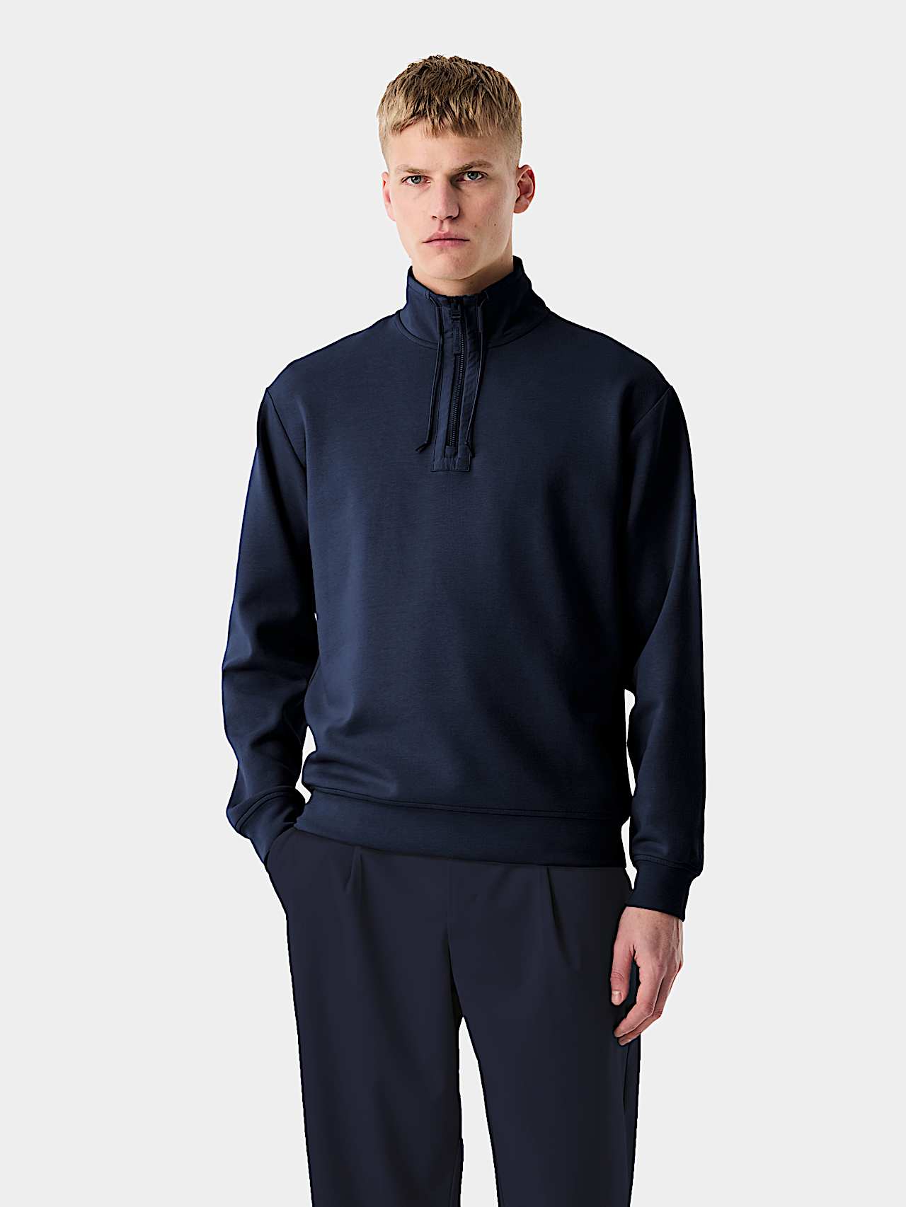 AlphaTauri | SYLVES V1.Y10.02 | Felpa ibrida con mezza cerniera in Dark Navy for Uomo