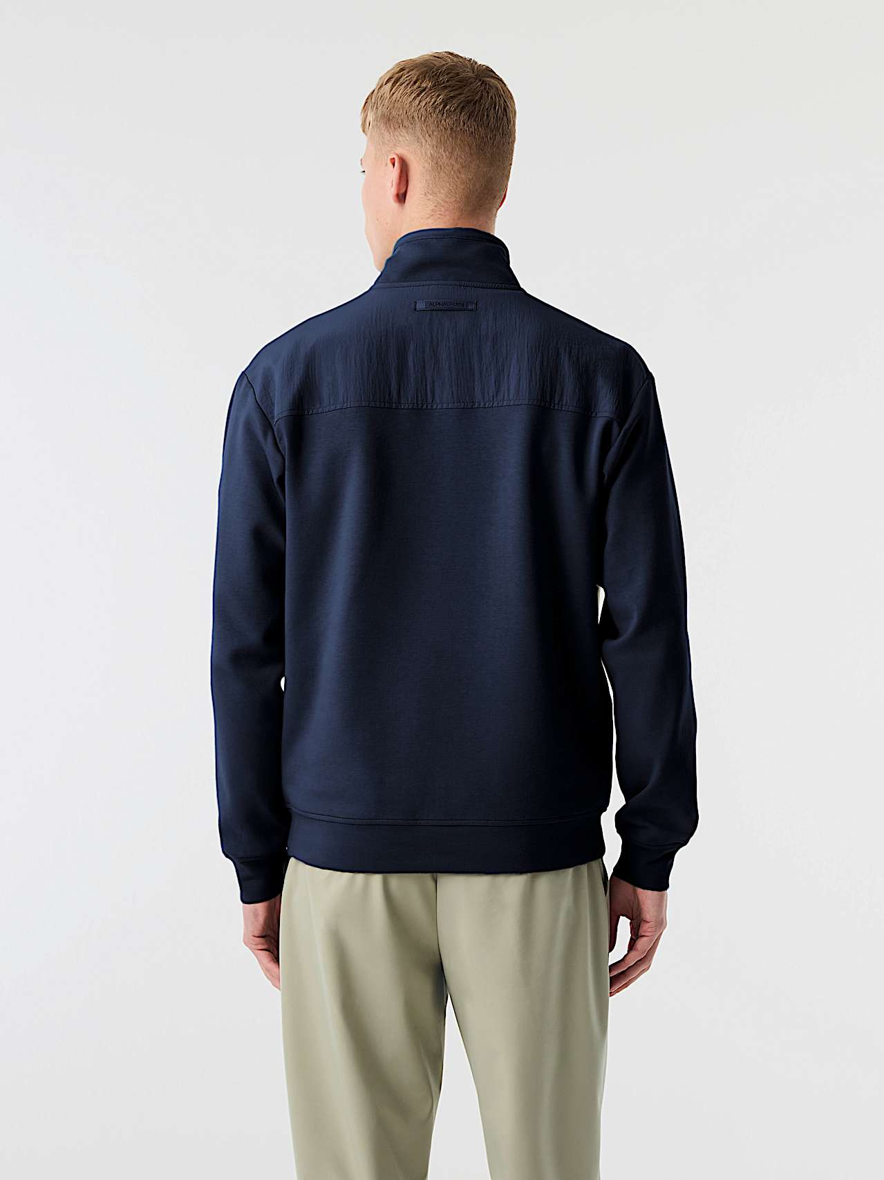 AlphaTauri | SYLVES V1.Y10.02 | Hybrid Halfzip Sweatshirt in Dark Navy for Men