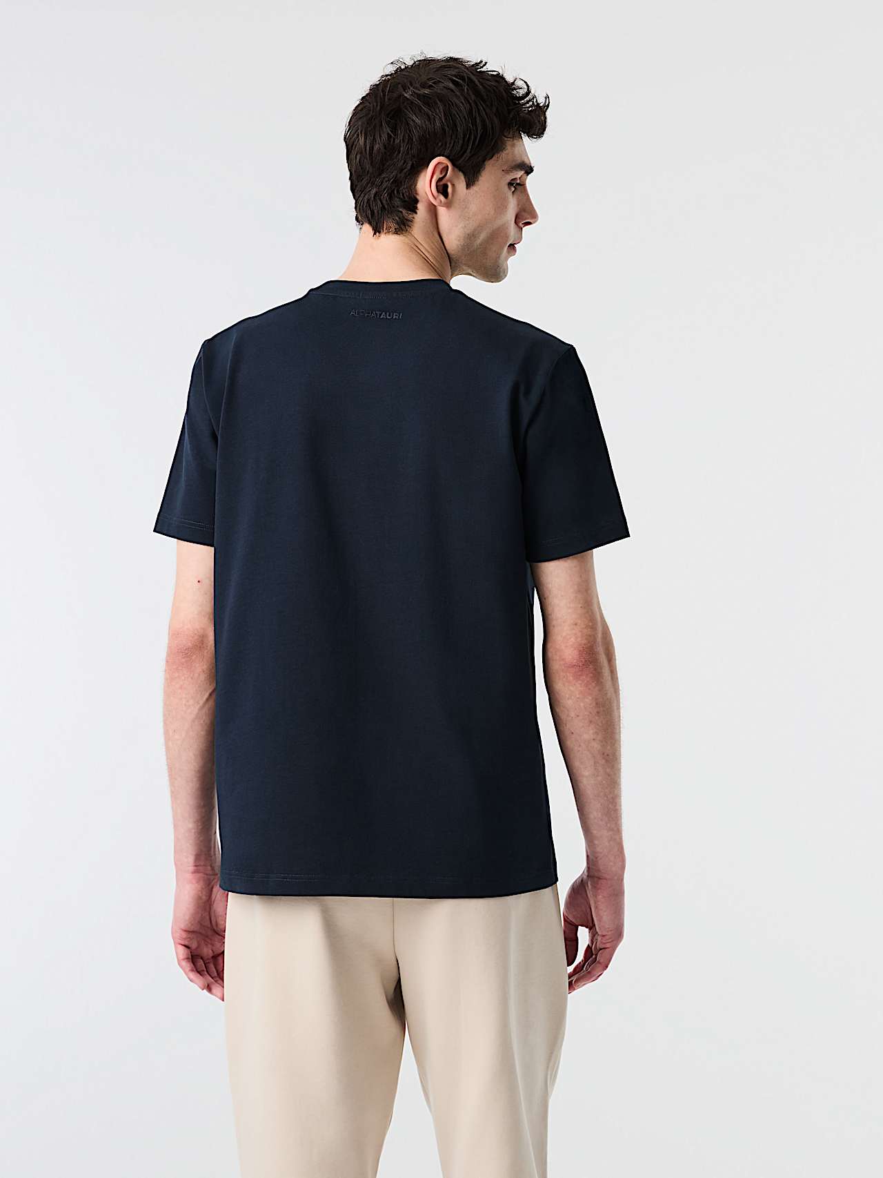 AlphaTauri | JILLE V1.Y10.02 | T-shirt en coton bio avec logo brodé in Dark Navy for Homme