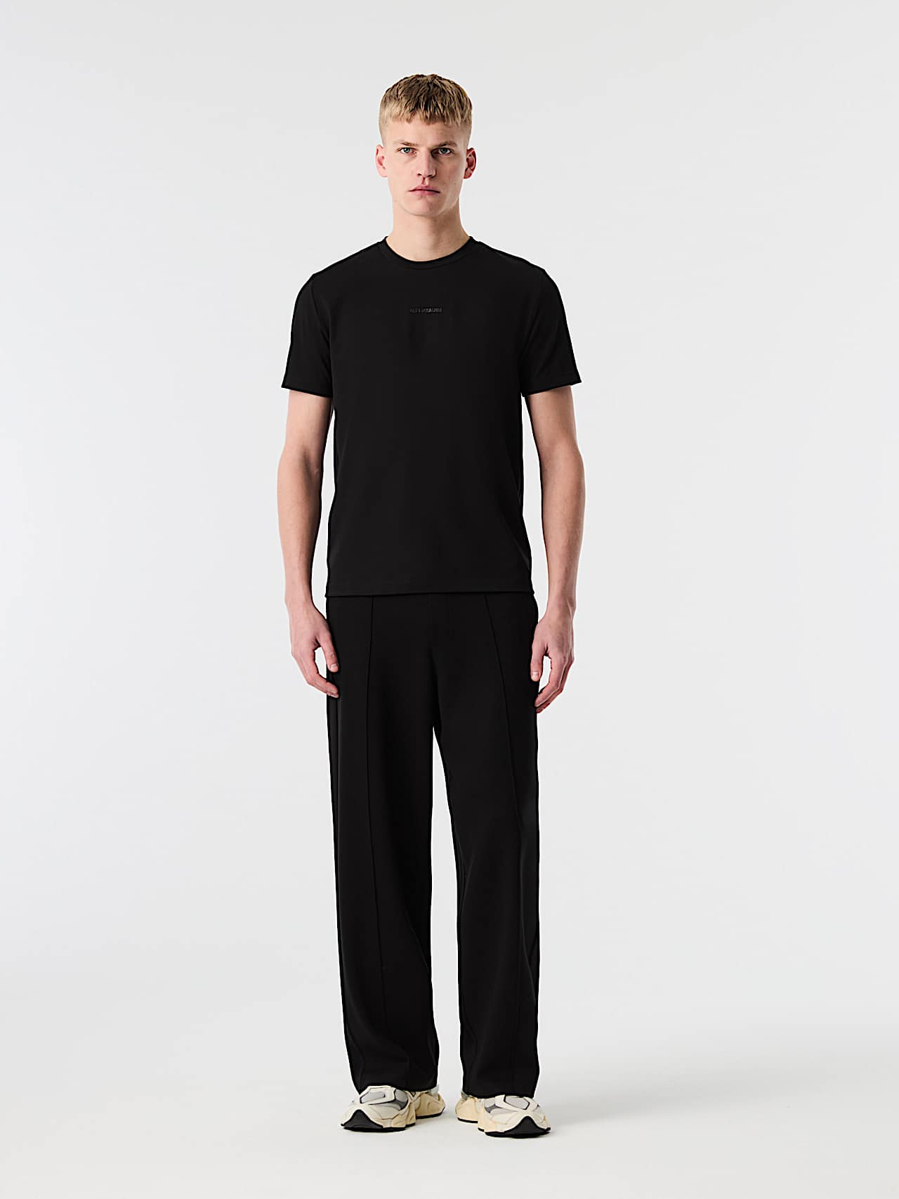 AlphaTauri | JOULON V1.Y10.02 | Maglietta in cotone biologico con logo stampato in Black for Uomo
