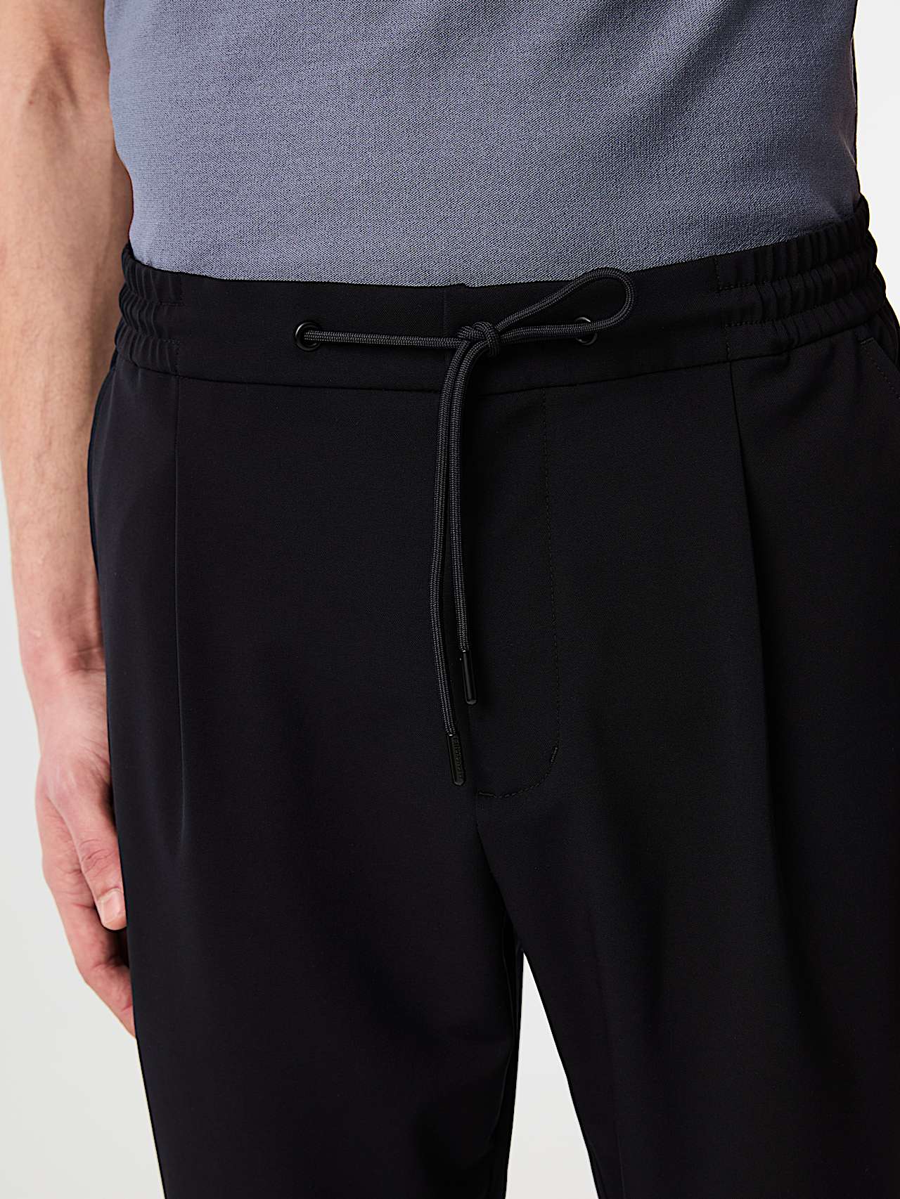 AlphaTauri | PAVRE V1.Y10.02 | Elegant Stretch-Hose in Dark Navy für Herren