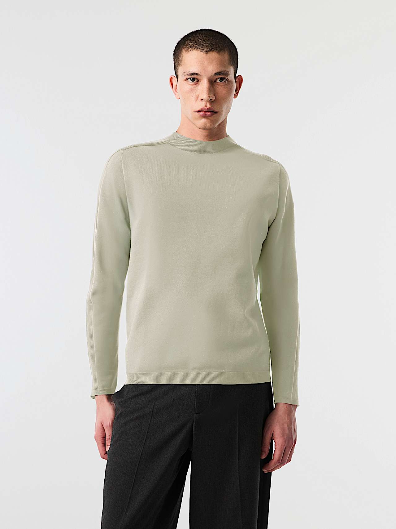 AlphaTauri | FRASBOURG V1.Y10.02 | 3D-Strickpullover mit Stehkragen in Dark Sage für Herren