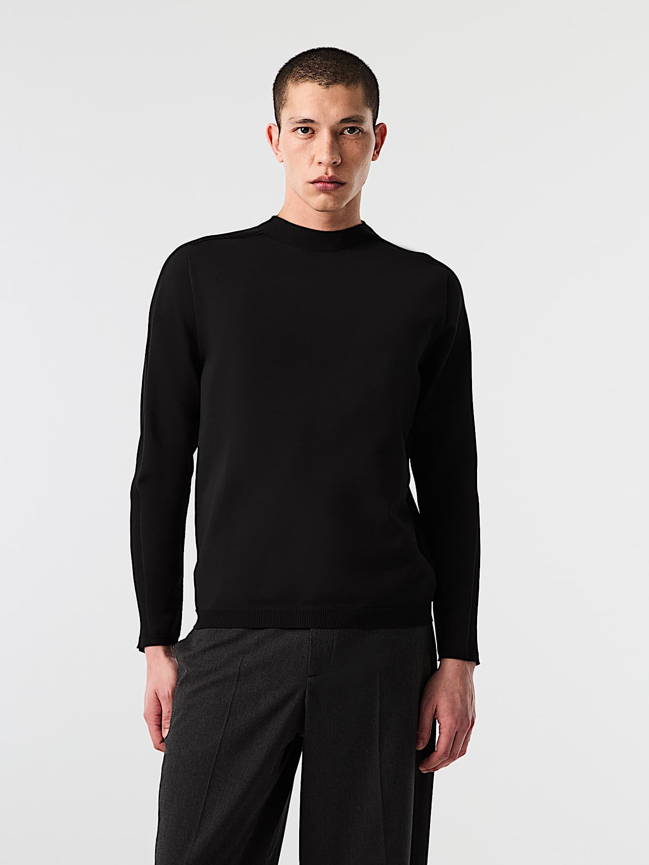 AlphaTauri | FRASBOURG V1.Y10.02 | 3D Knit Mockneck Sweater in Black for Uomo