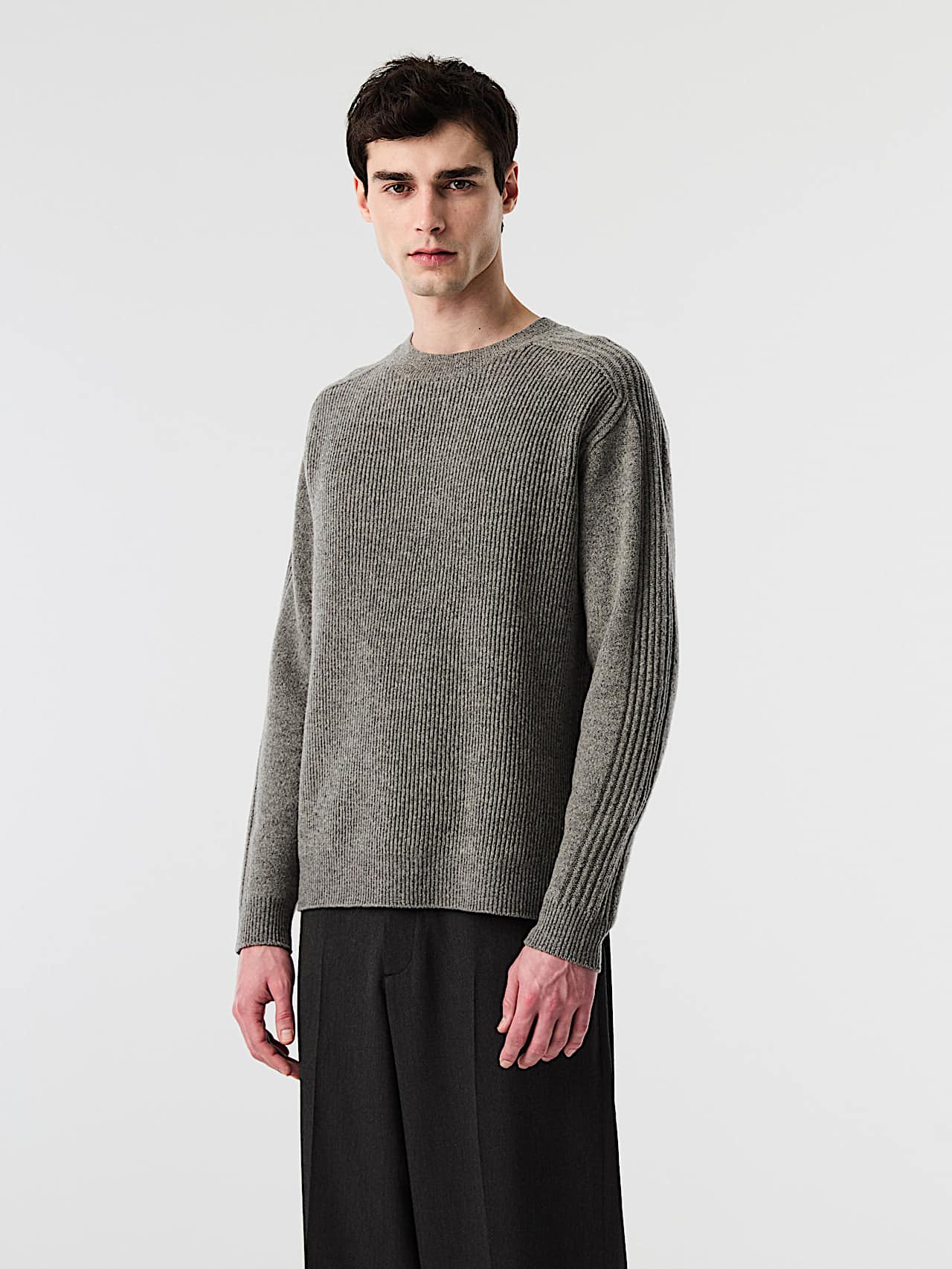 AlphaTauri | FREIMS V1.Y10.02 | 3D Knit Sweater made from 100% Wool in Dark Grey Melange for Uomo