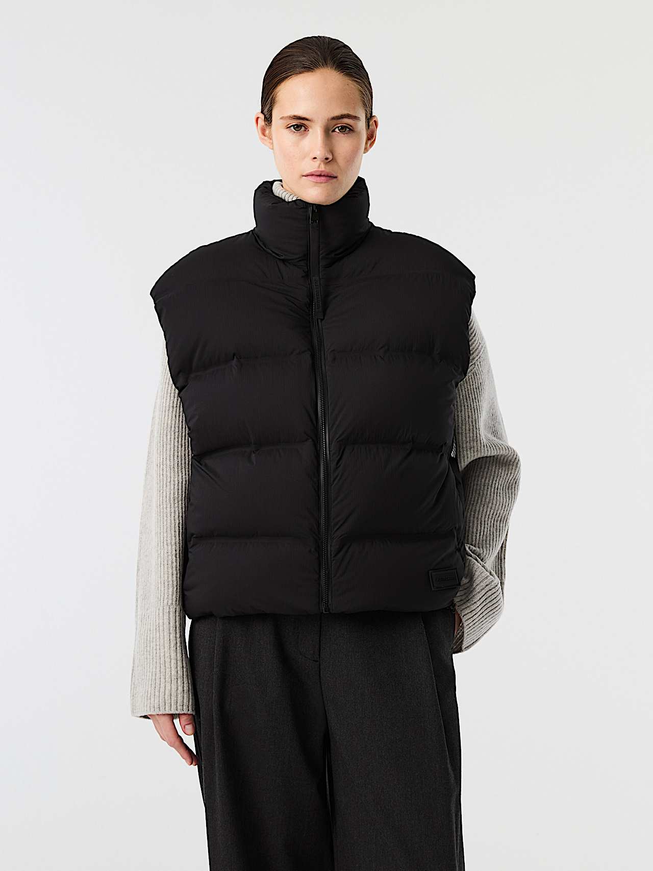 AlphaTauri | OAVENNA V1.Y10.02 | Ultra-light Down Vest in Schwarz für Damen