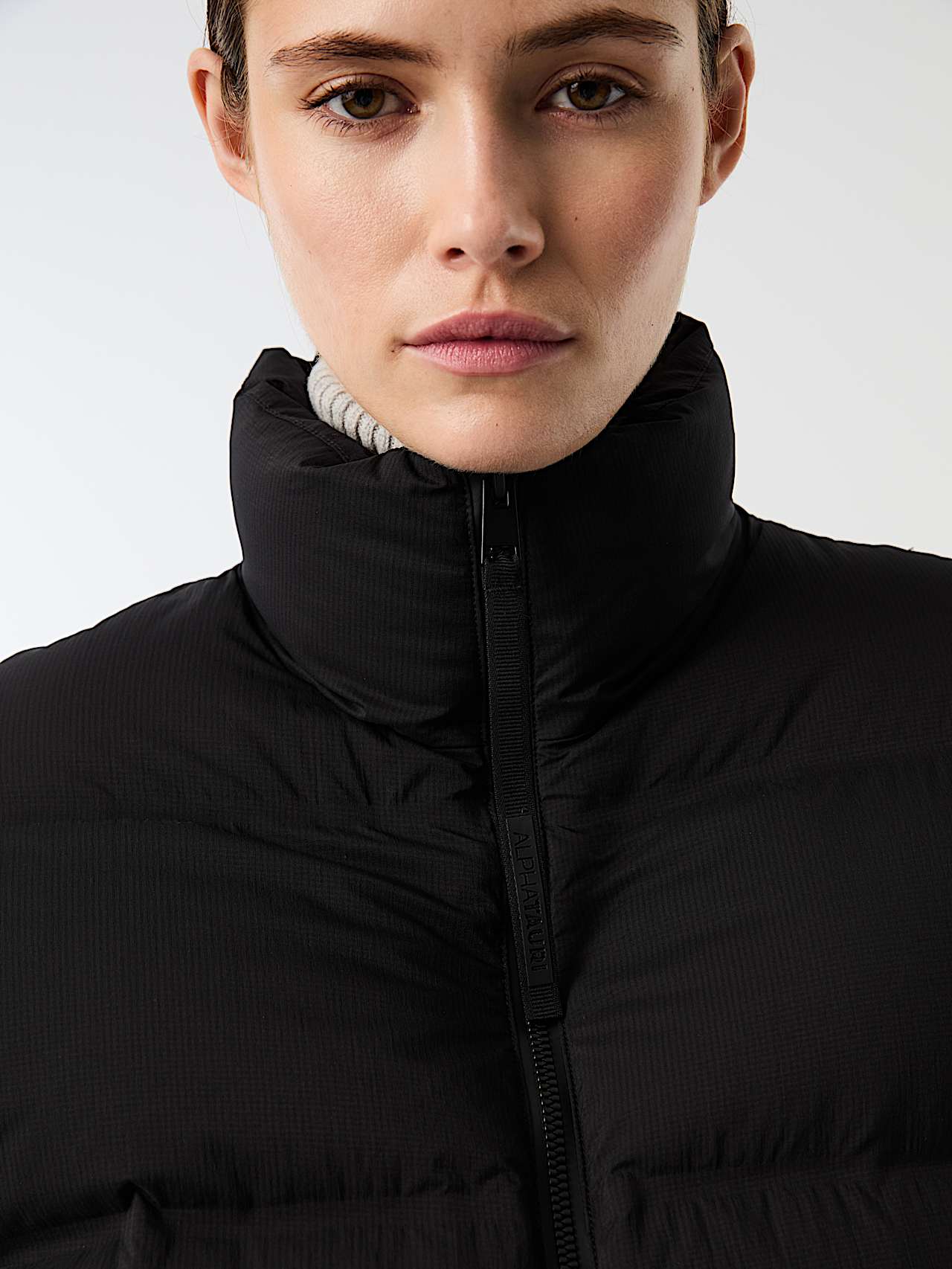 AlphaTauri | OAVENNA V1.Y10.02 | Ultra-light Down Vest in Schwarz für Damen