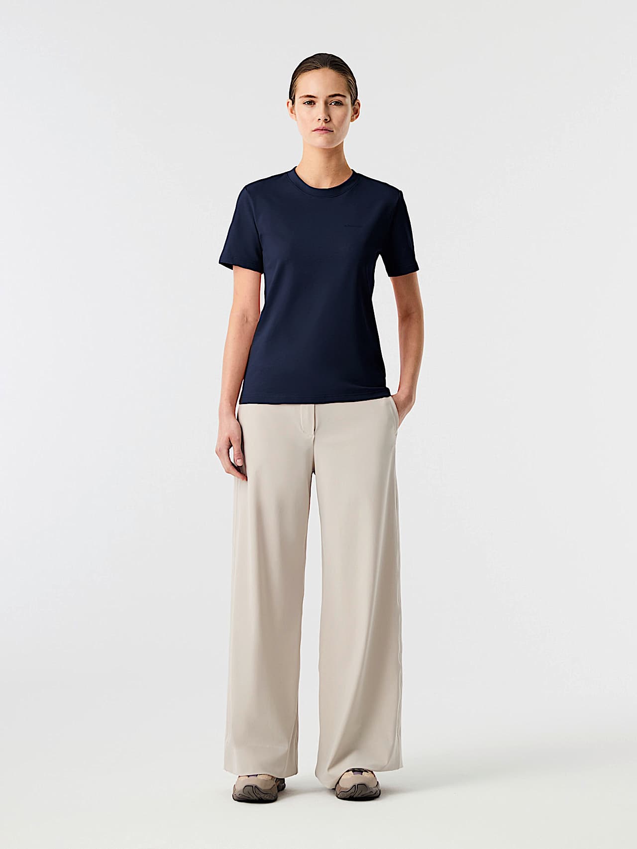 AlphaTauri | JOSTA V1.Y10.02 | Camiseta de algodón orgánico in Dark Navy for Mujer