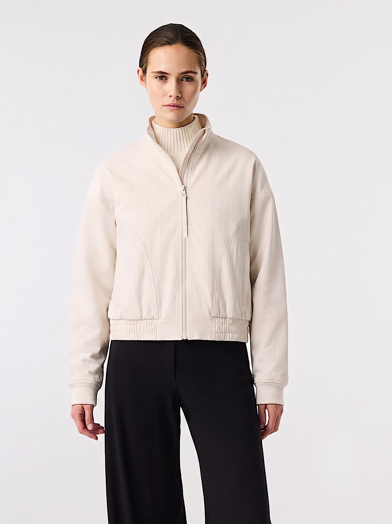 AlphaTauri | SESARO V1.Y10.02 | Veste en nylon froissé in Stone for Femme