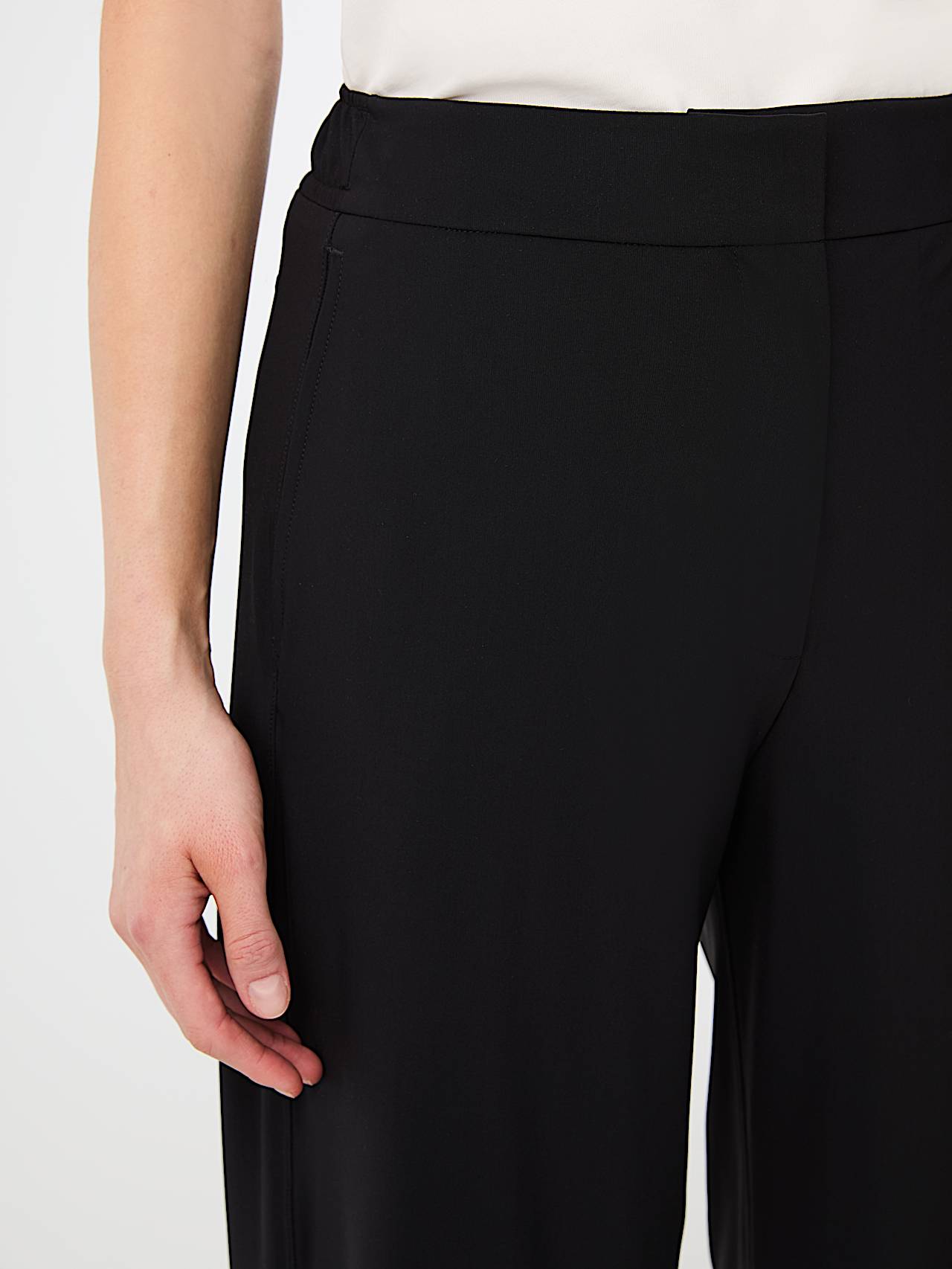AlphaTauri | PICENZA V1.Y10.02 | Power Stretch Jersey Wide Leg Trousers in Black for Femme
