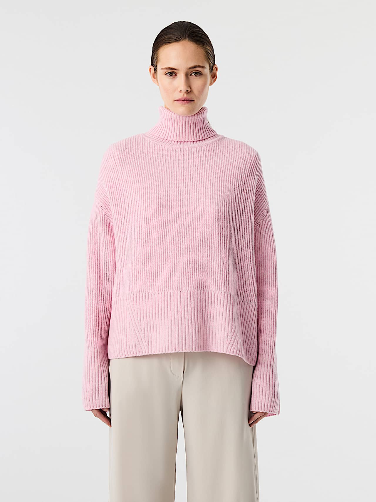 AlphaTauri | FERONA V1.Y10.02 | 3D Knit Turtleneck Sweater in Rosewood for Mujer