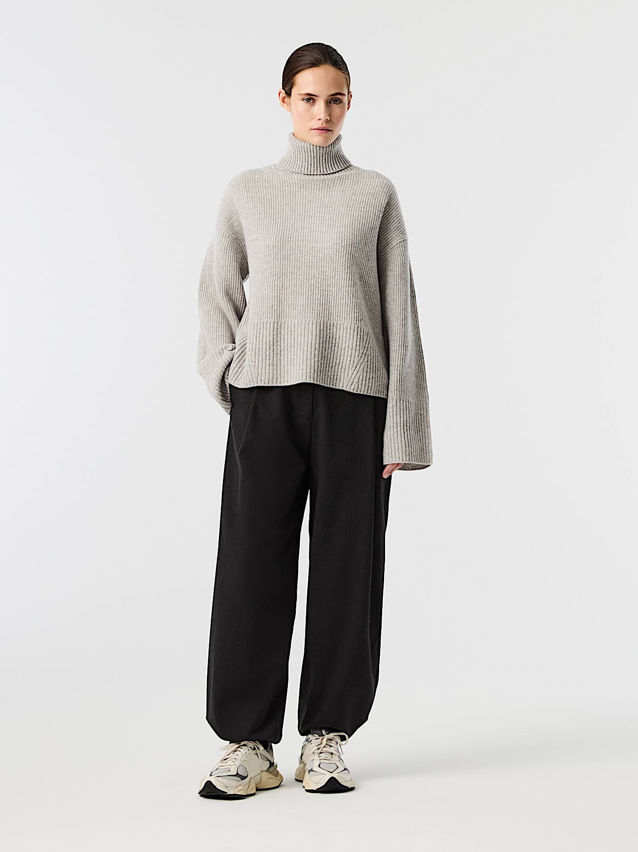 AlphaTauri | FERONA V1.Y10.02 | 3D Knit Turtleneck Sweater in Light Grey Melange for Donna