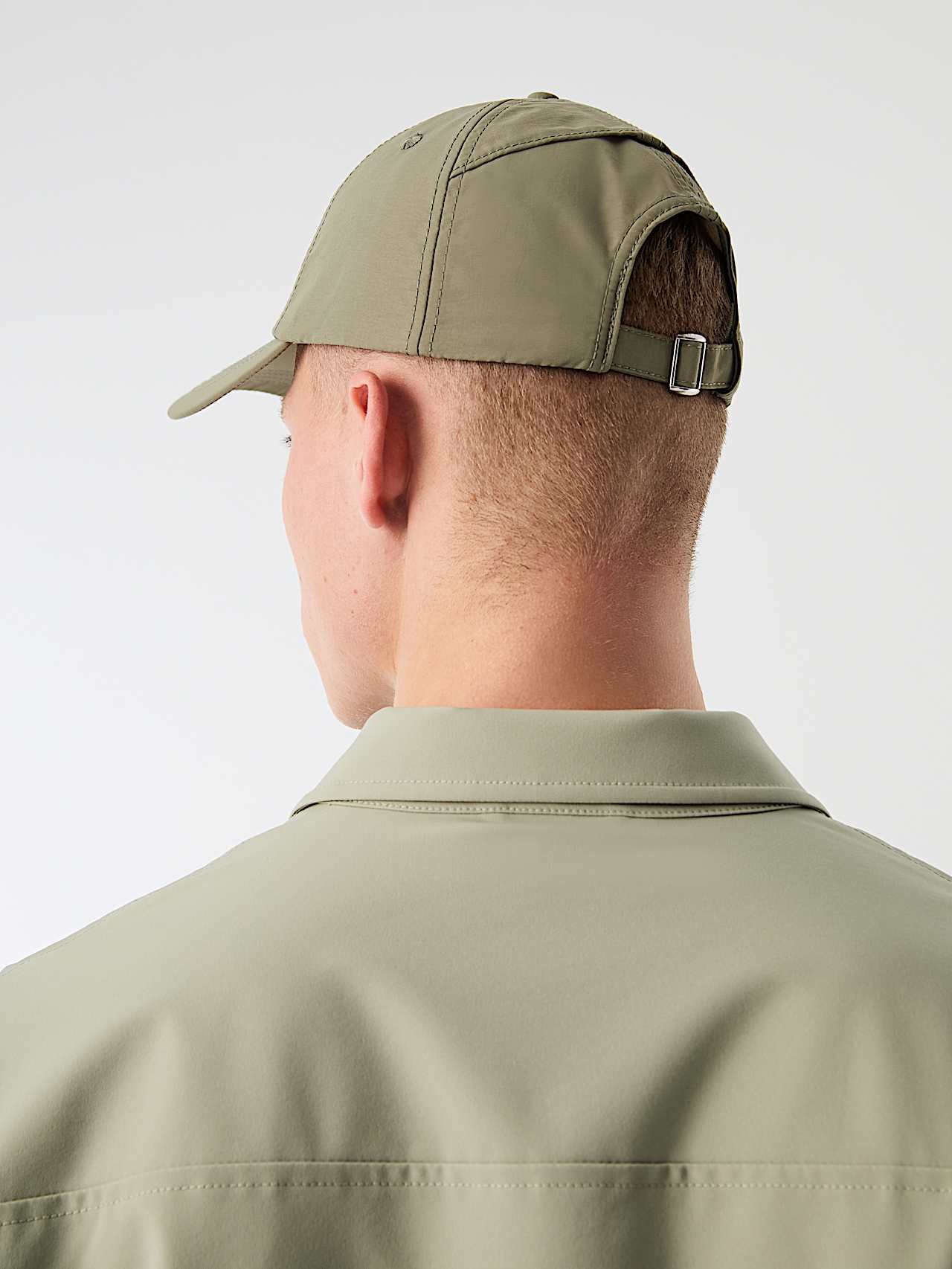 AlphaTauri | AVIRP V2.Y10.02 | Cap with Airpeak Panel in Dark Sage für Unisex