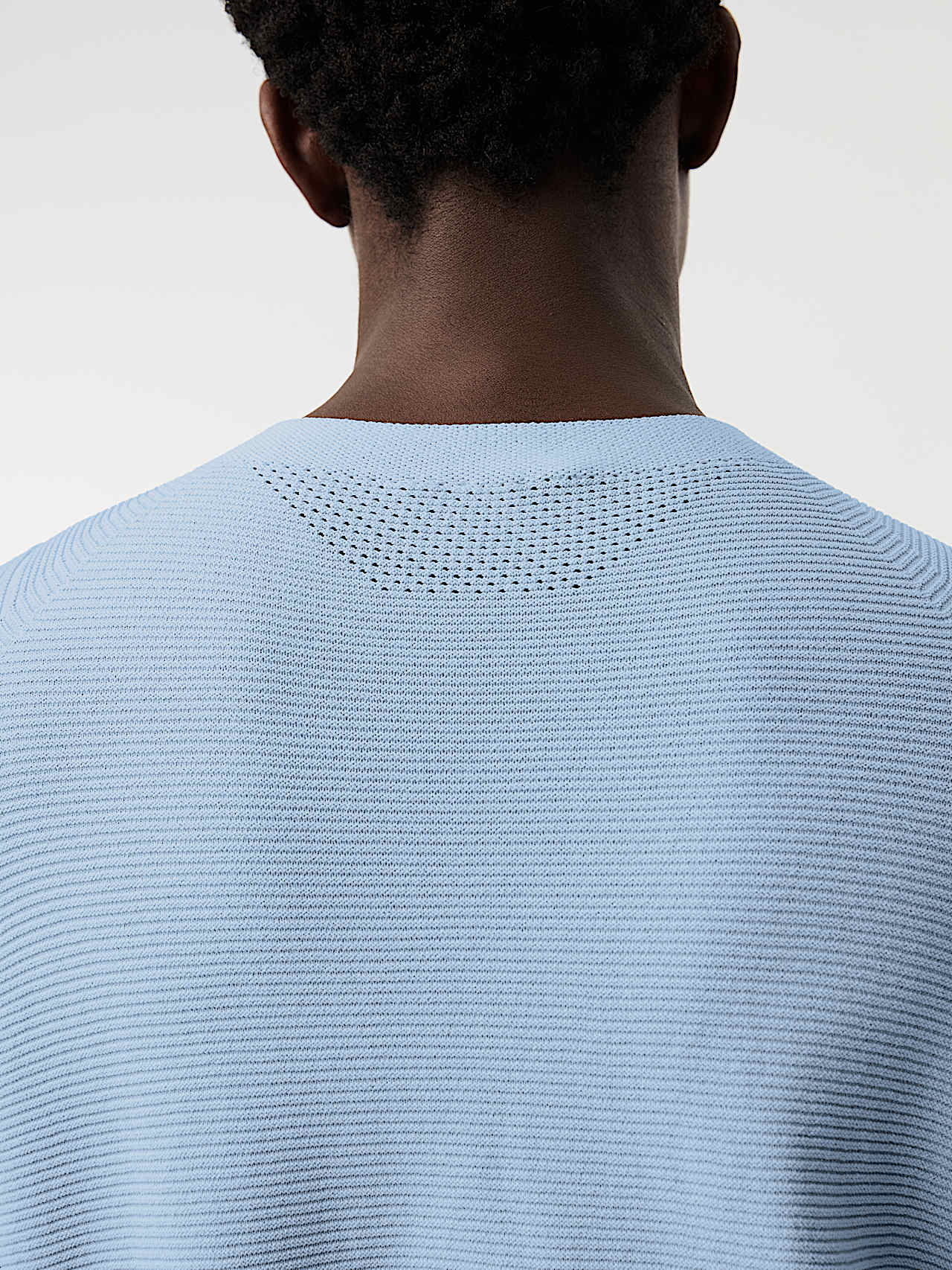 AlphaTauri | FOSOP V5.Y8.02 | Maglia tecnica 3D senza cuciture con colletto a girocollo in Clouded Blue for Uomo