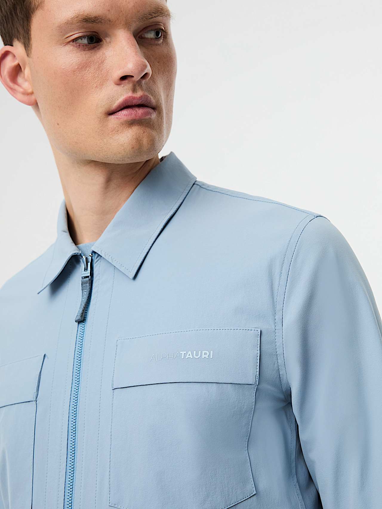 AlphaTauri | WEXAL V1.Y10.01 | Overshirt aus Performancestretch in Clouded Blue für Herren