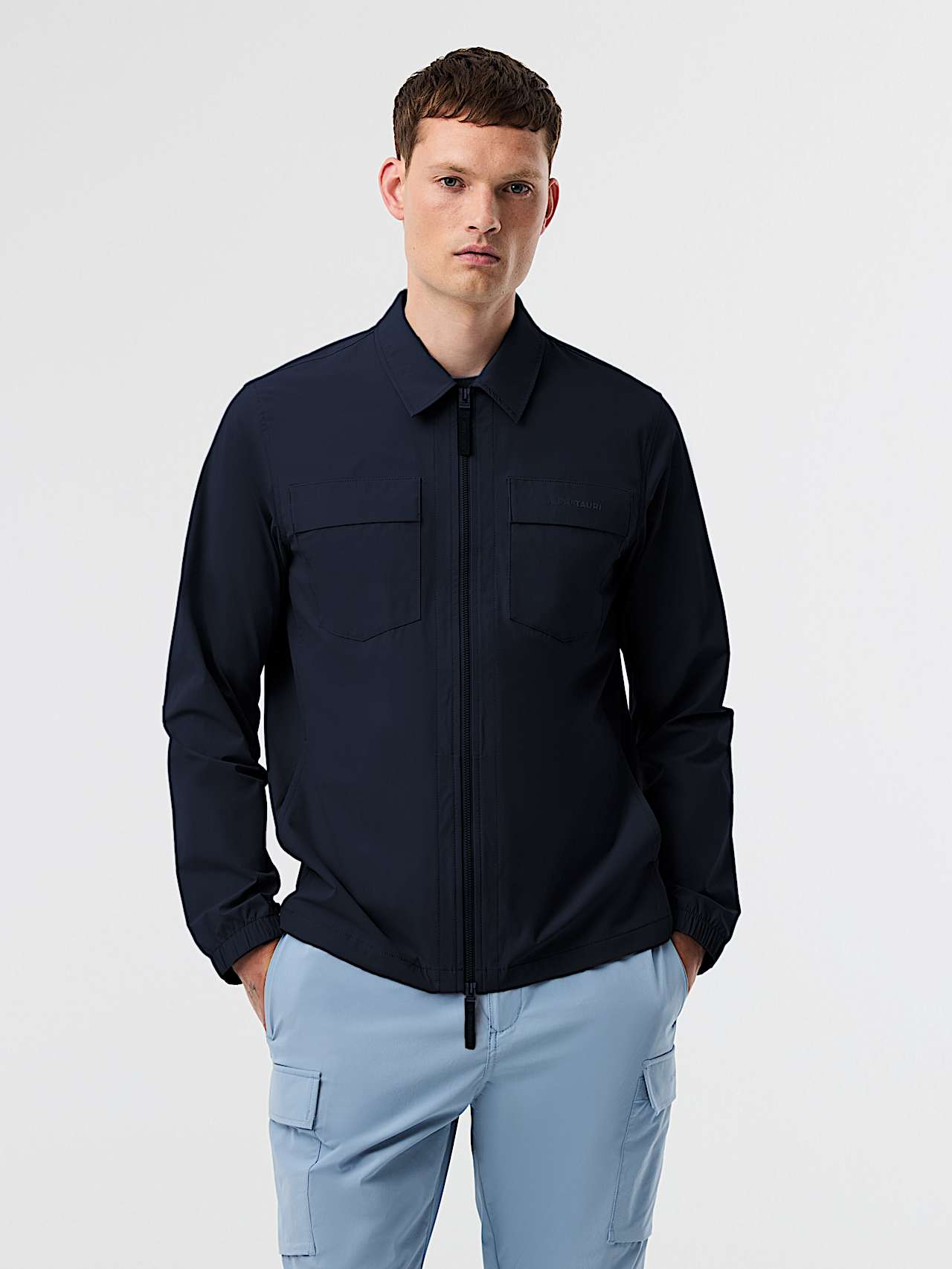 AlphaTauri | WEXAL V1.Y10.01 | Surchemise Performance Stretch in Dark Navy for Homme
