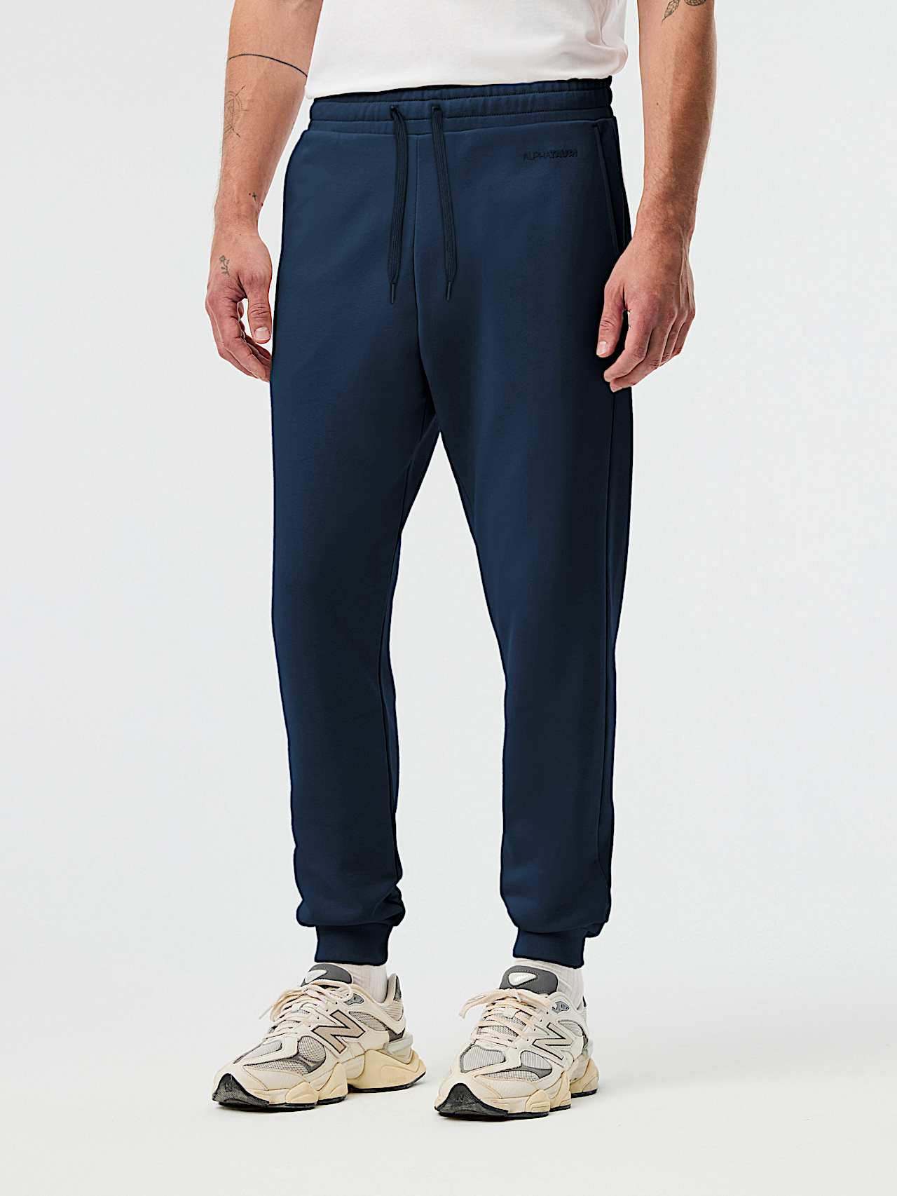 AlphaTauri | PHERO V3.Y10.01 | Jogginghose mit Signature-Logo in Dark Navy für Herren