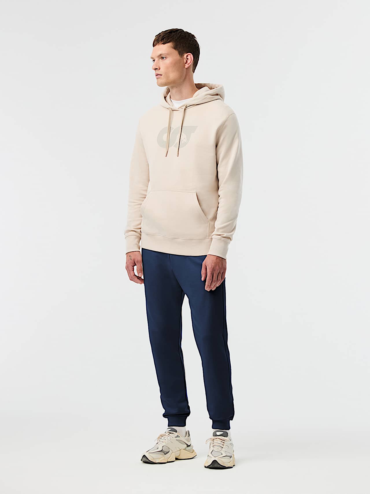 AlphaTauri | PHERO V3.Y10.01 | Jogginghose mit Signature-Logo in Dark Navy für Herren