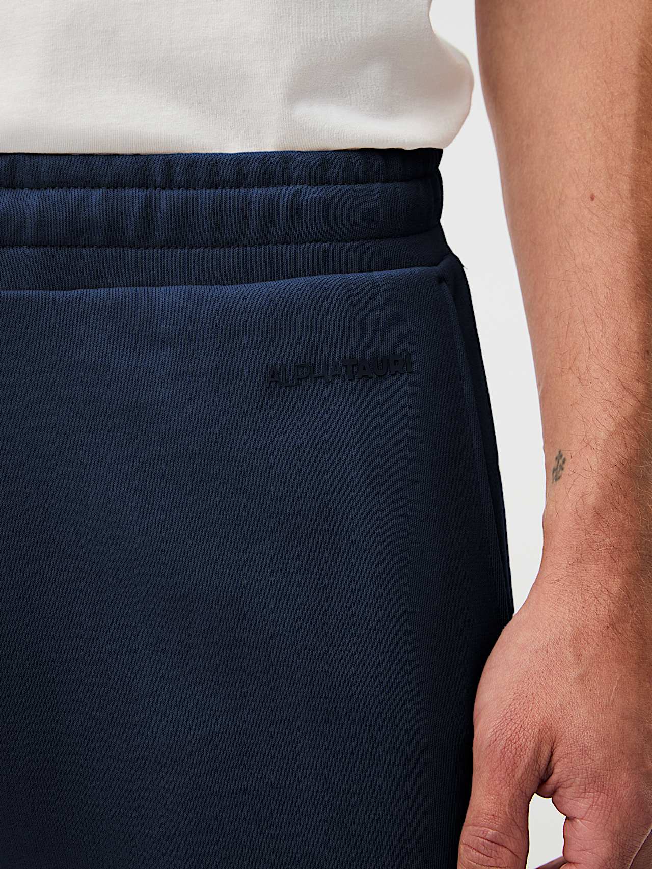 AlphaTauri | PHERO V3.Y10.01 | Jogginghose mit Signature-Logo in Dark Navy für Herren