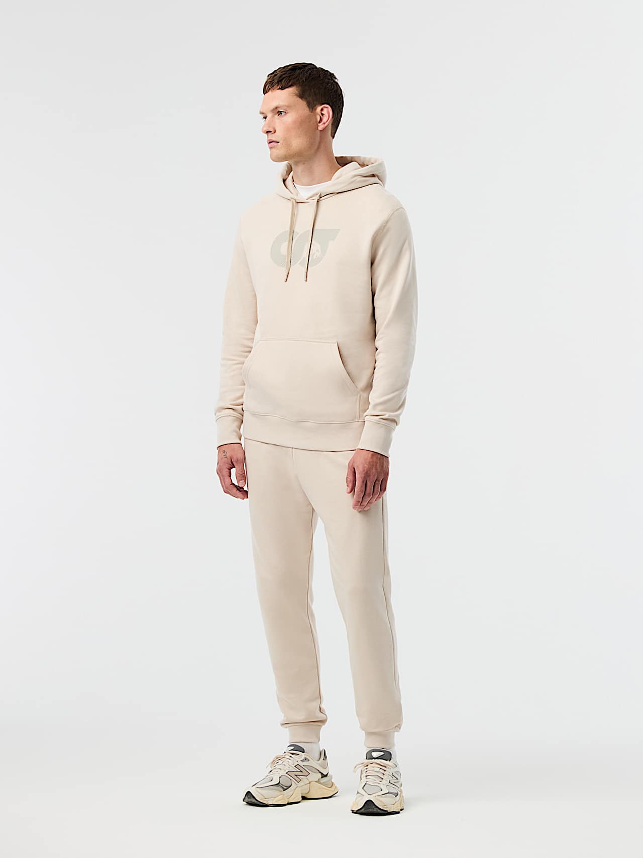 AlphaTauri | PHERO V3.Y10.01 | Pantalón de deporte con logotipo de la marca in Stone for Hombre