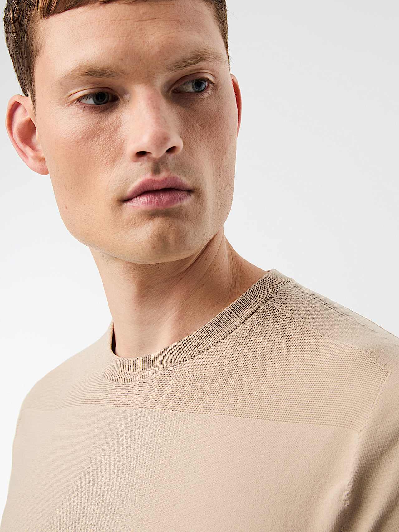 AlphaTauri | FOSOS V5.Y10.01 | 3D Performance Knit T-Shirt in Dune for Men
